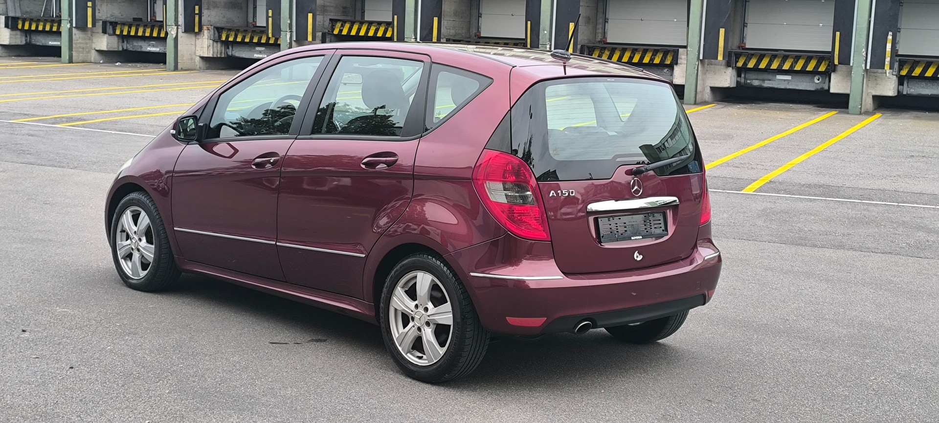MERCEDES-BENZ A 150 Avantgarde Edition A-image-7