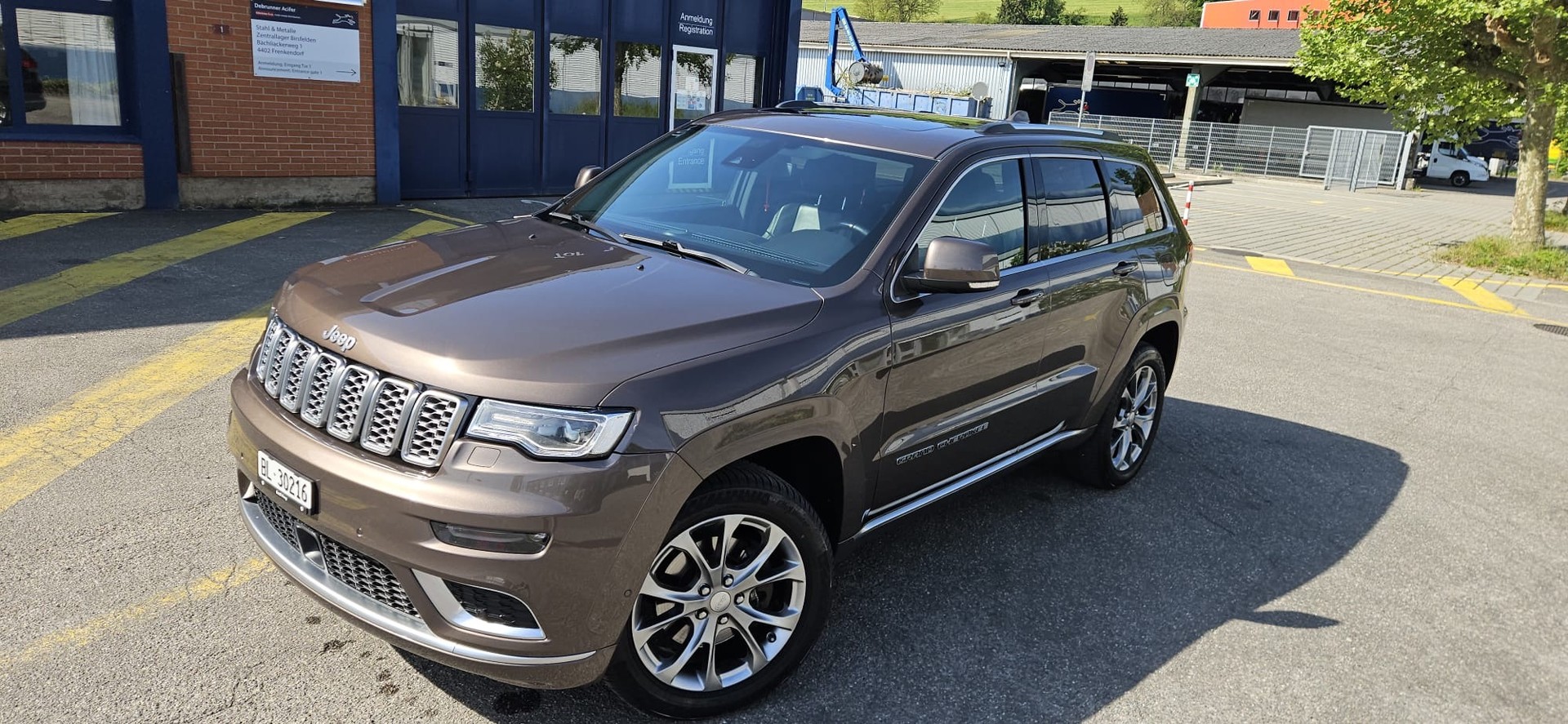 JEEP 3.0 CRD 250 Summit-image-1