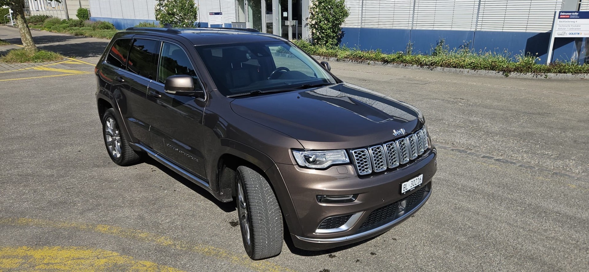 JEEP 3.0 CRD 250 Summit-image-0