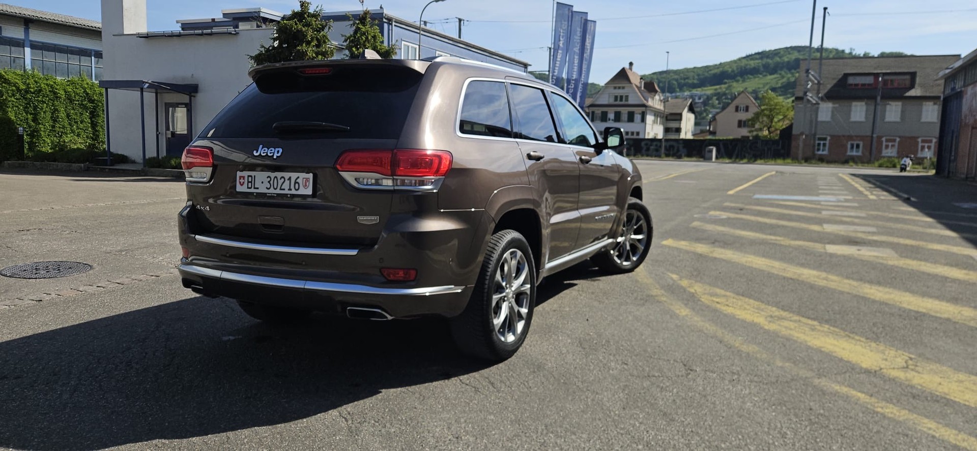 JEEP 3.0 CRD 250 Summit-image-2