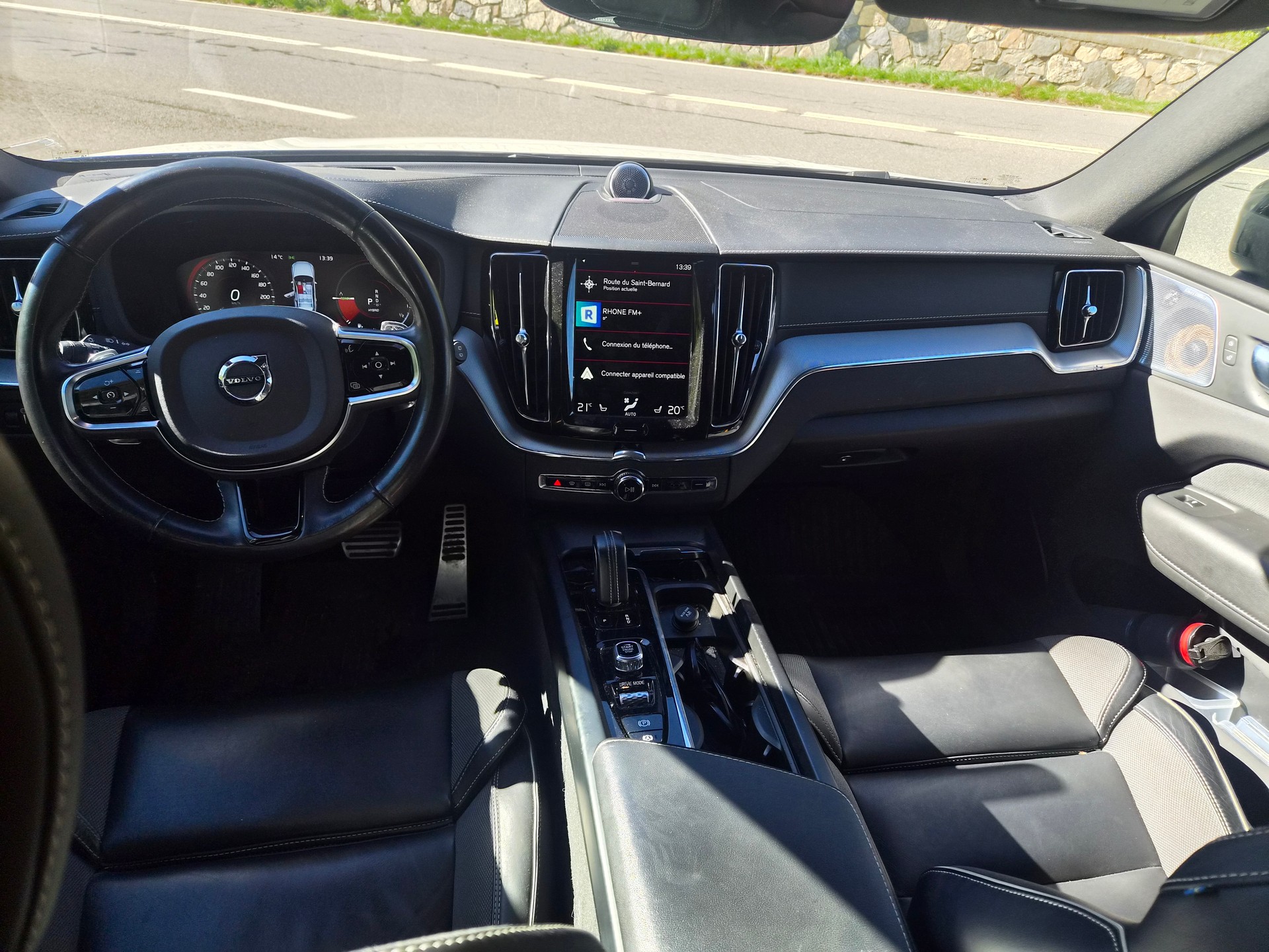 VOLVO XC60 T8 eAWD Polestar Geartronic-image-7