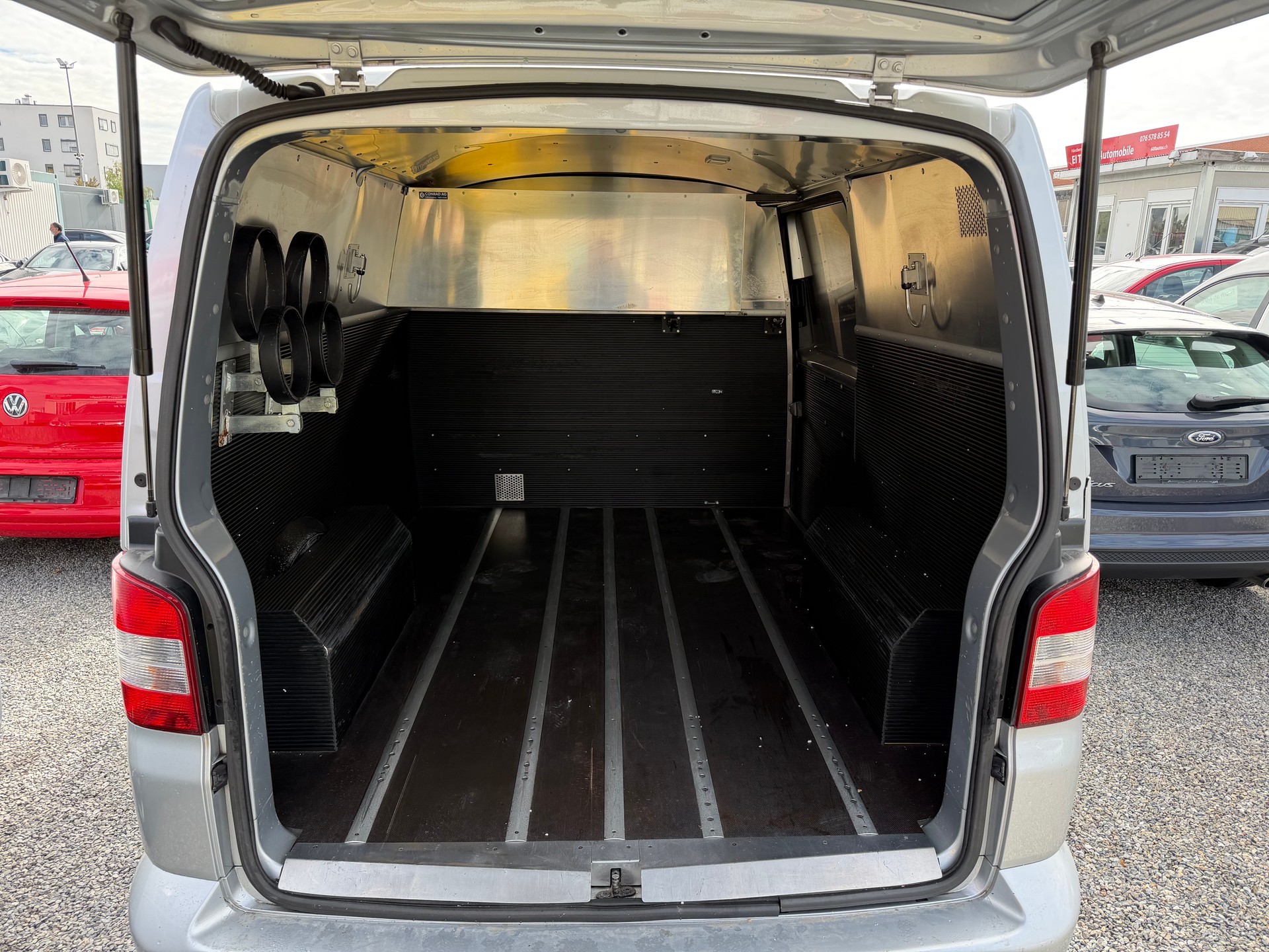 VW T5 2.0 Bi-TDI 4Motion DSG **FRISCH AB MFK**-image-11