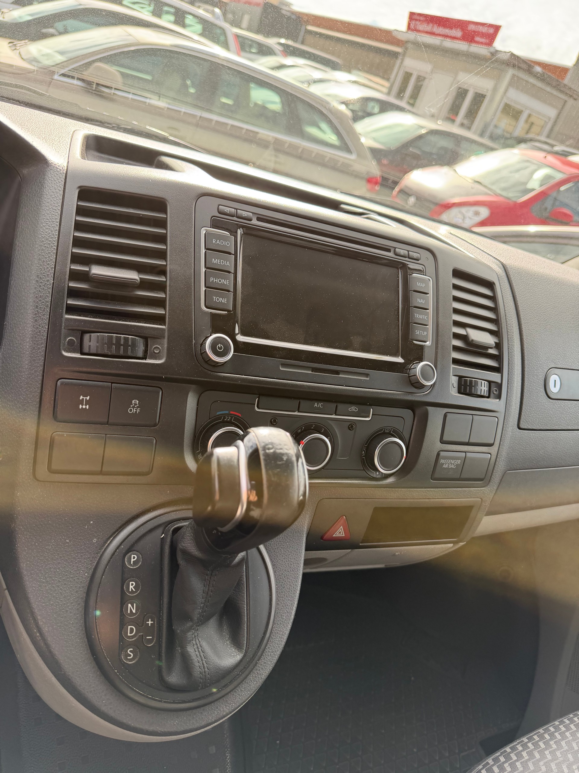VW T5 2.0 Bi-TDI 4Motion DSG **FRISCH AB MFK**-image-10