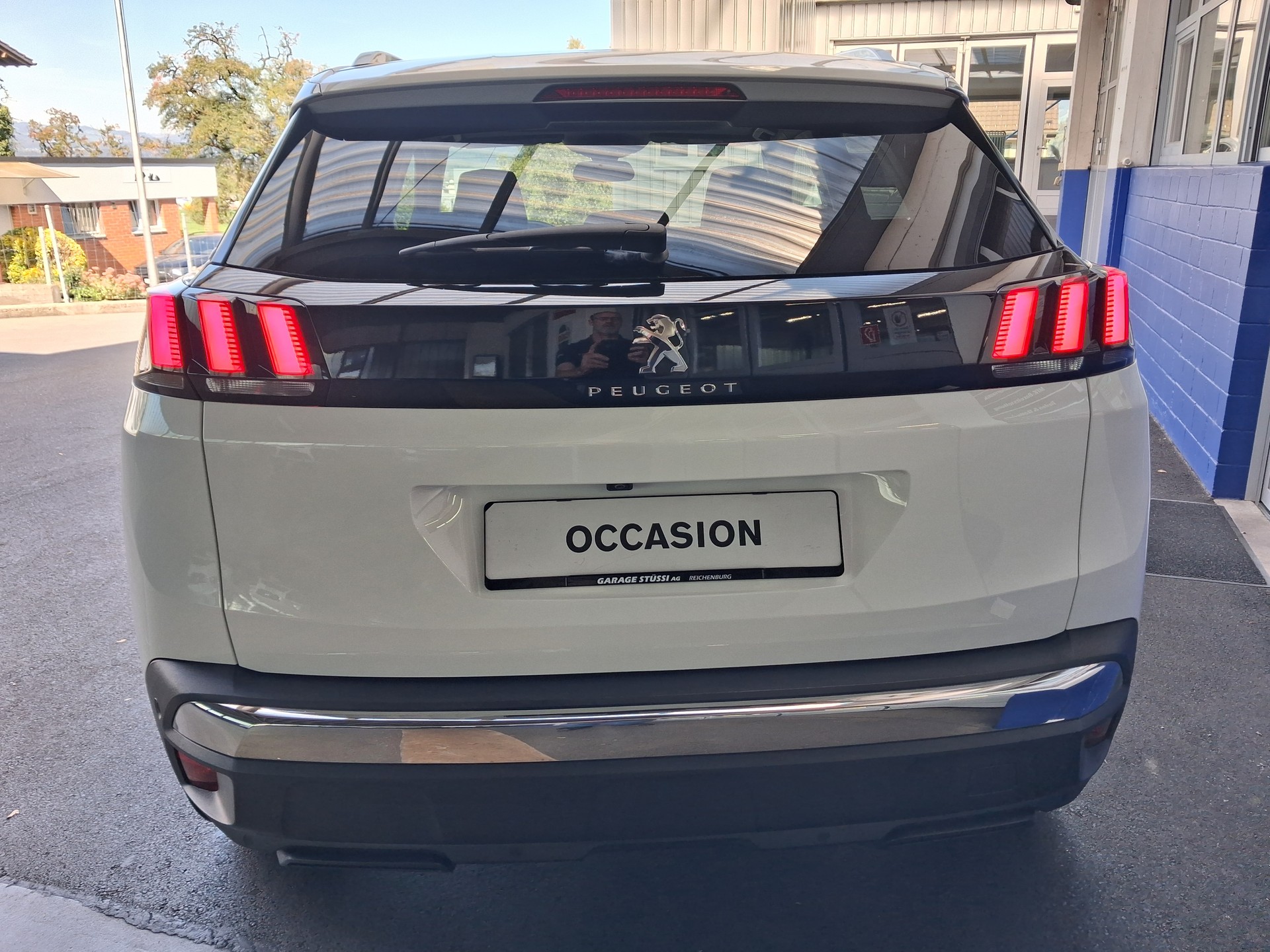 PEUGEOT 3008 1.6 THP Allure-image-3