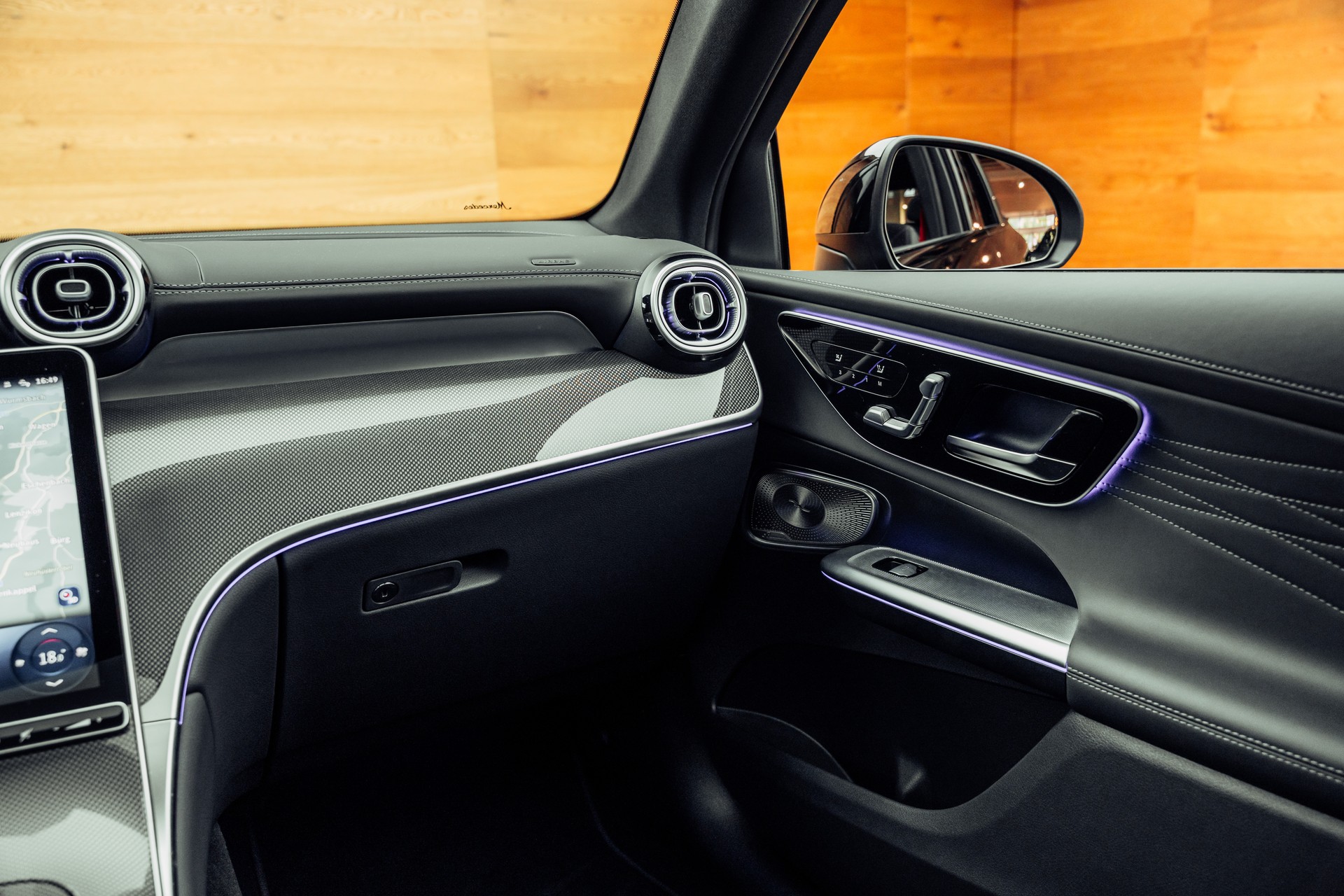 MERCEDES-BENZ GLC 43 AMG Executive Edition 4Matic 9G-Tronic-image-12