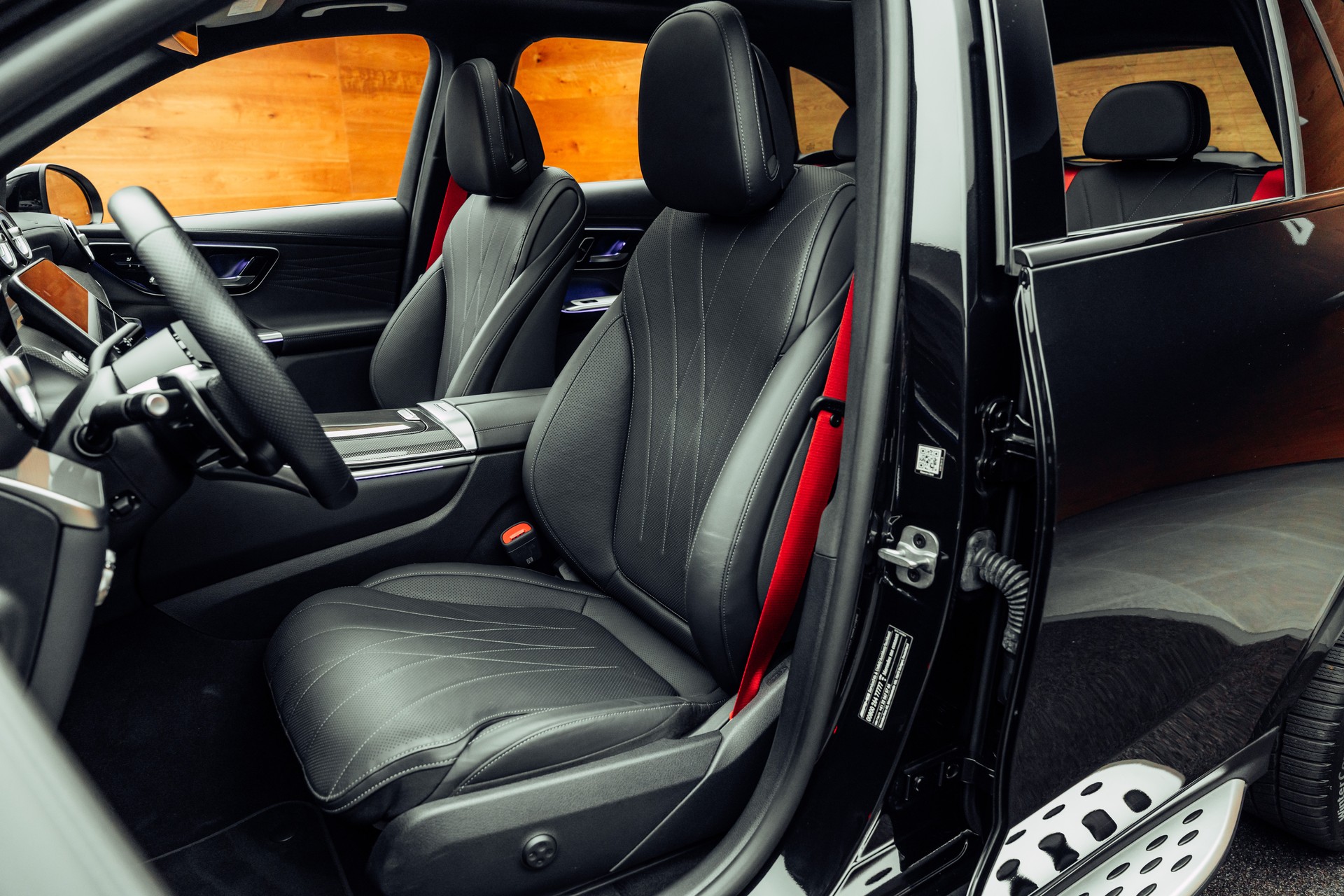 MERCEDES-BENZ GLC 43 AMG Executive Edition 4Matic 9G-Tronic-image-6