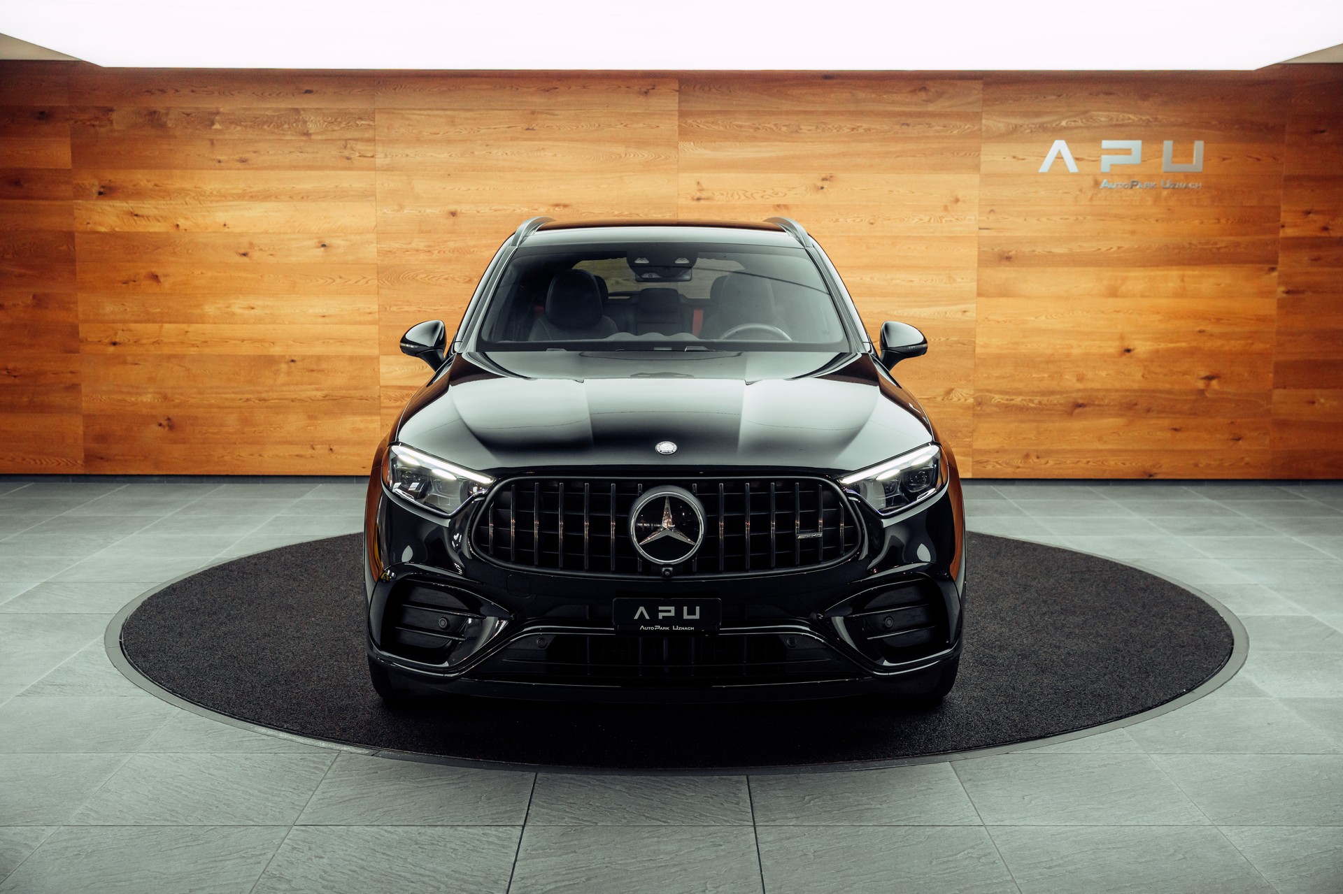 MERCEDES-BENZ GLC 43 AMG Executive Edition 4Matic 9G-Tronic-image-19