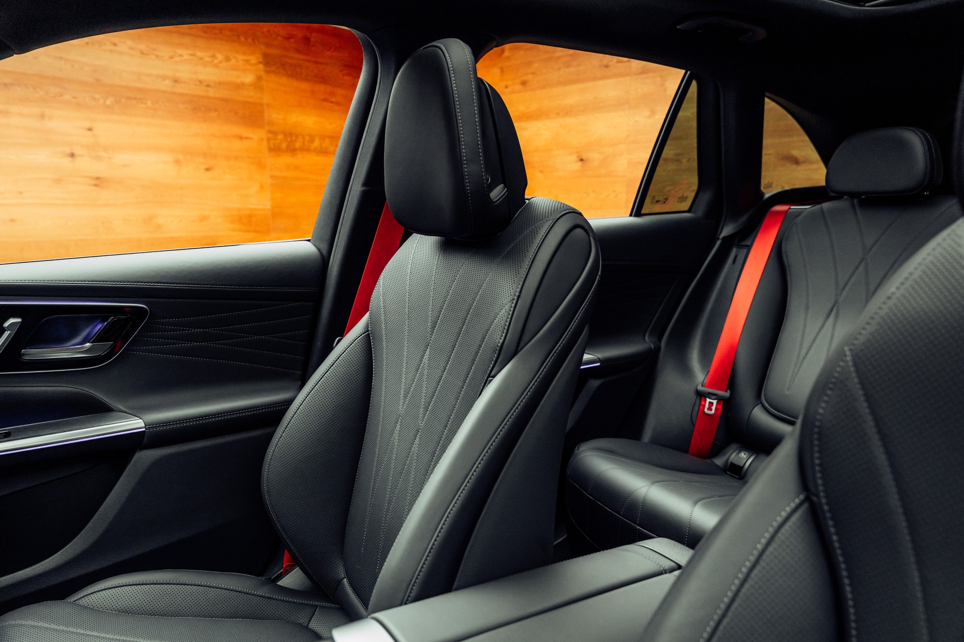 MERCEDES-BENZ GLC 43 AMG Executive Edition 4Matic 9G-Tronic-image-7