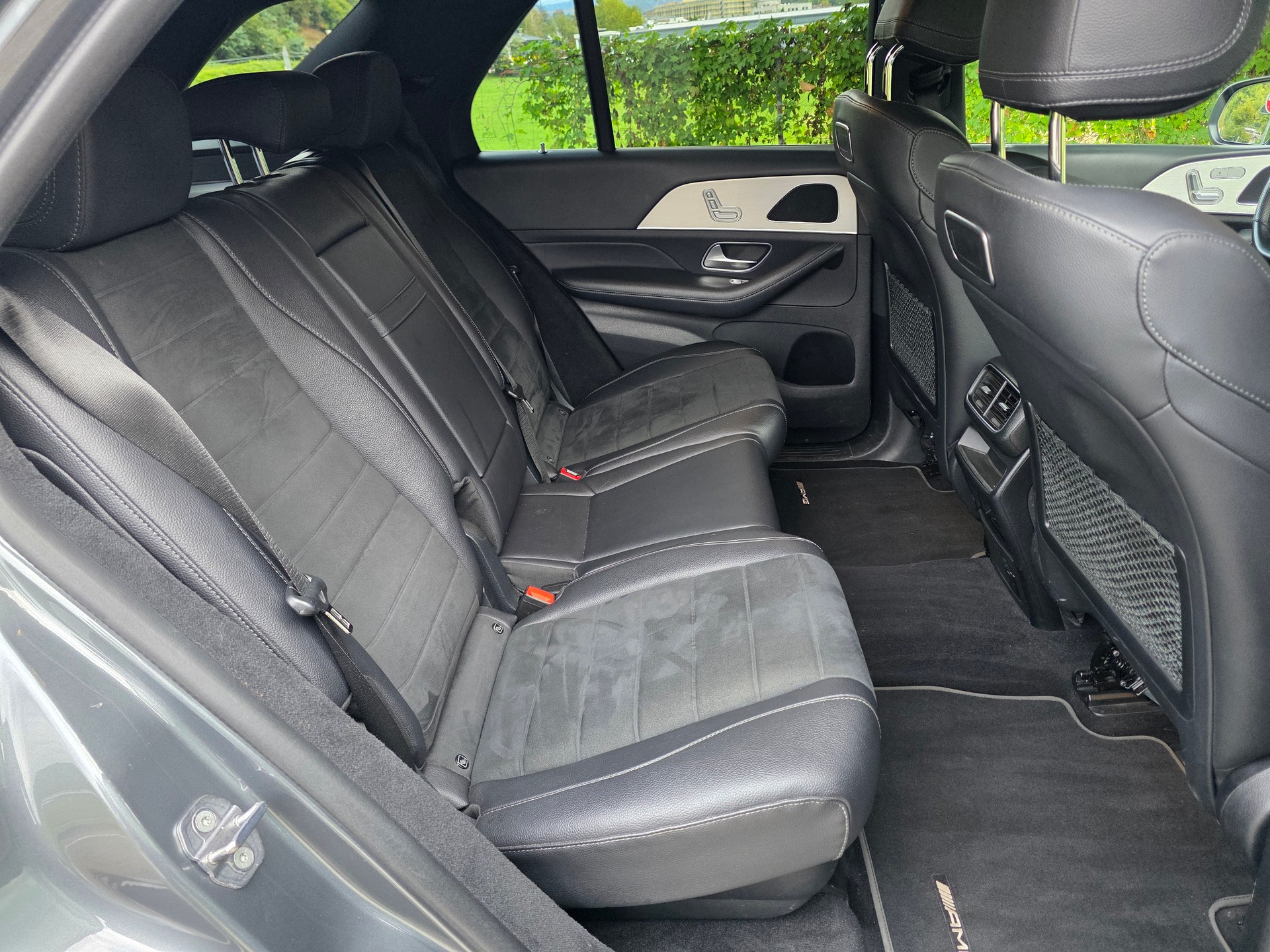 MERCEDES-BENZ GLE 300 d 4Matic 9G-Tronic-image-11