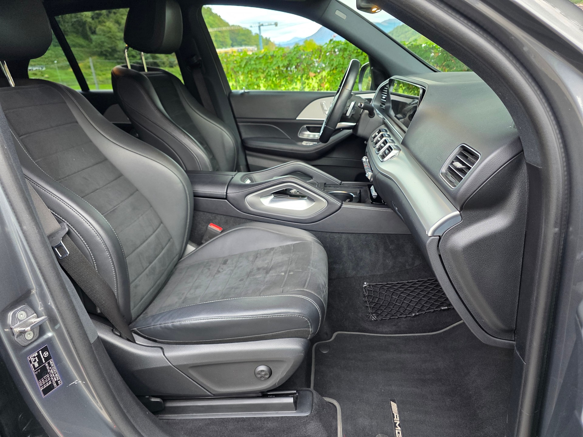 MERCEDES-BENZ GLE 300 d 4Matic 9G-Tronic-image-9