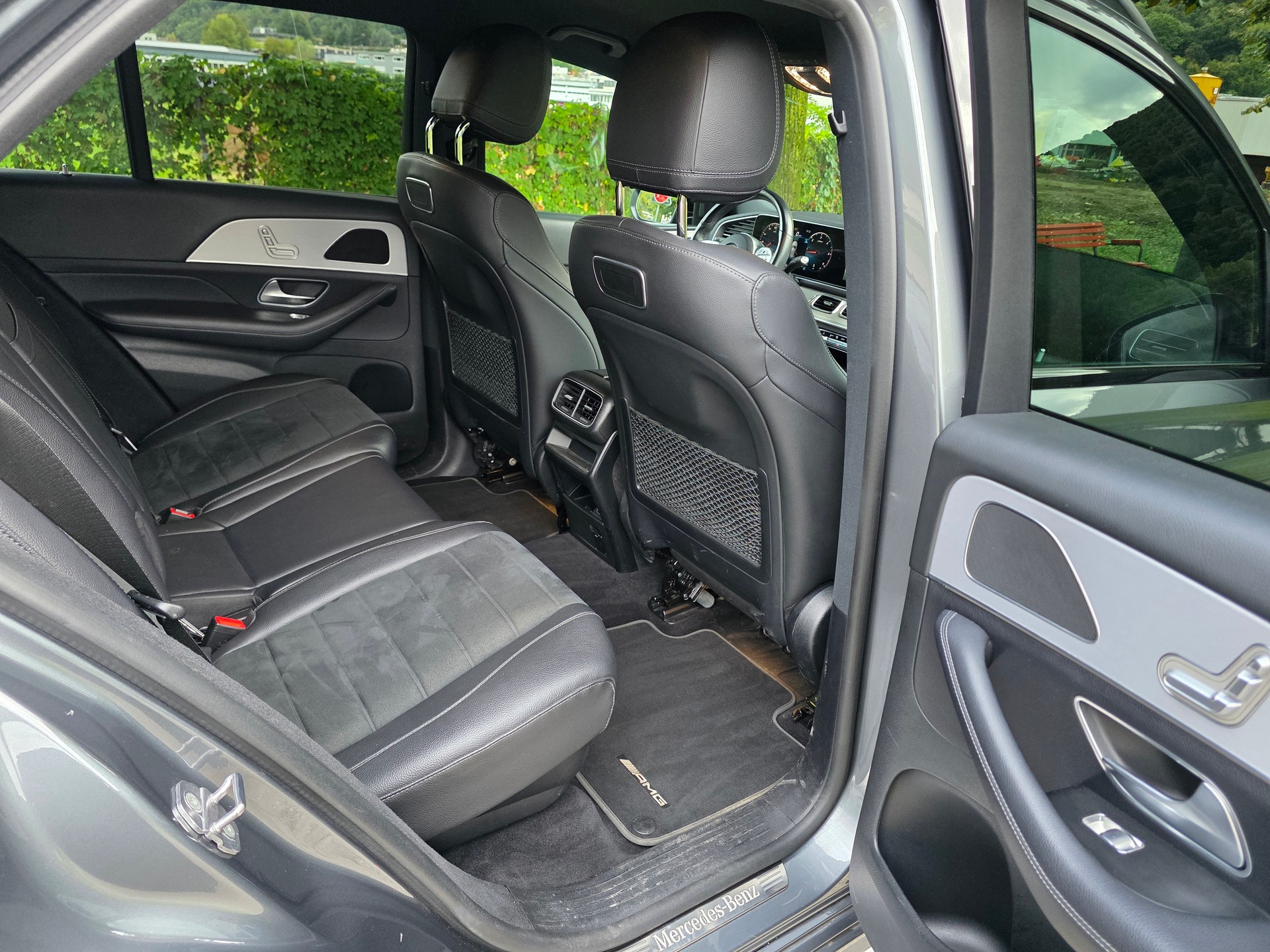 MERCEDES-BENZ GLE 300 d 4Matic 9G-Tronic-image-10