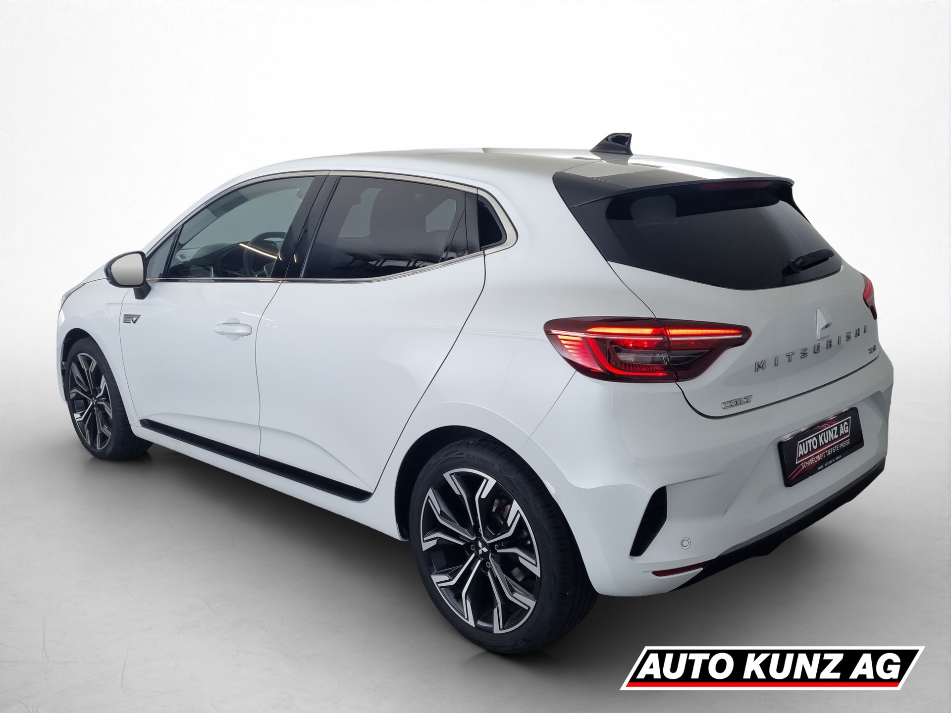 MITSUBISHI Colt 1.6 HEV Intense-image-3