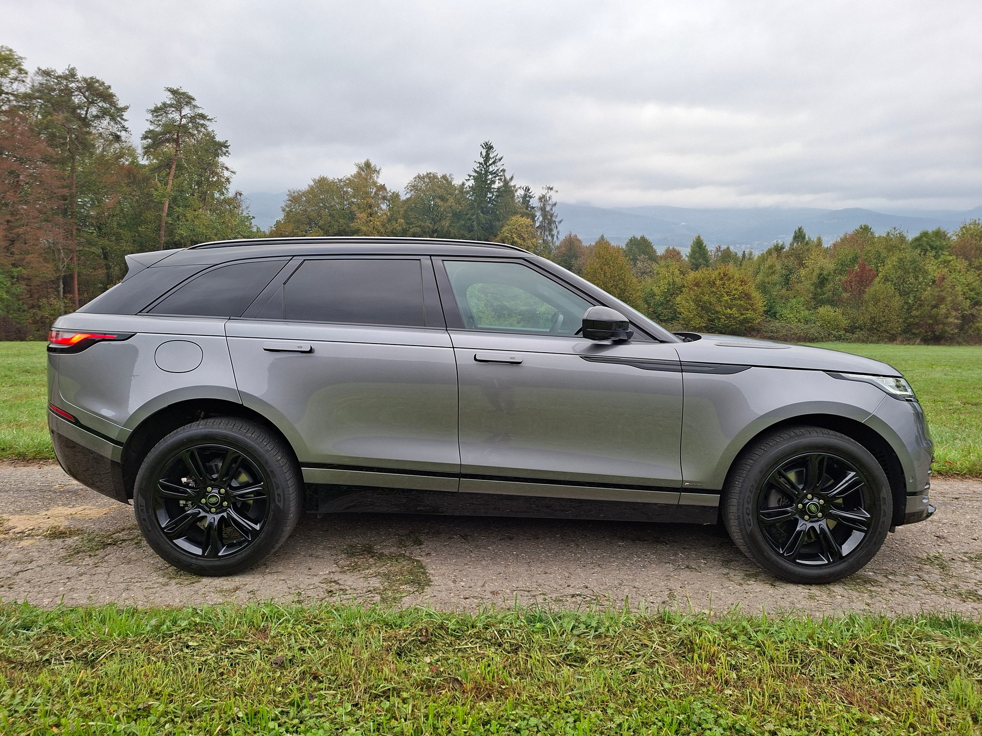 LAND ROVER Range Rover Velar P 250 SE Automatic-image-4