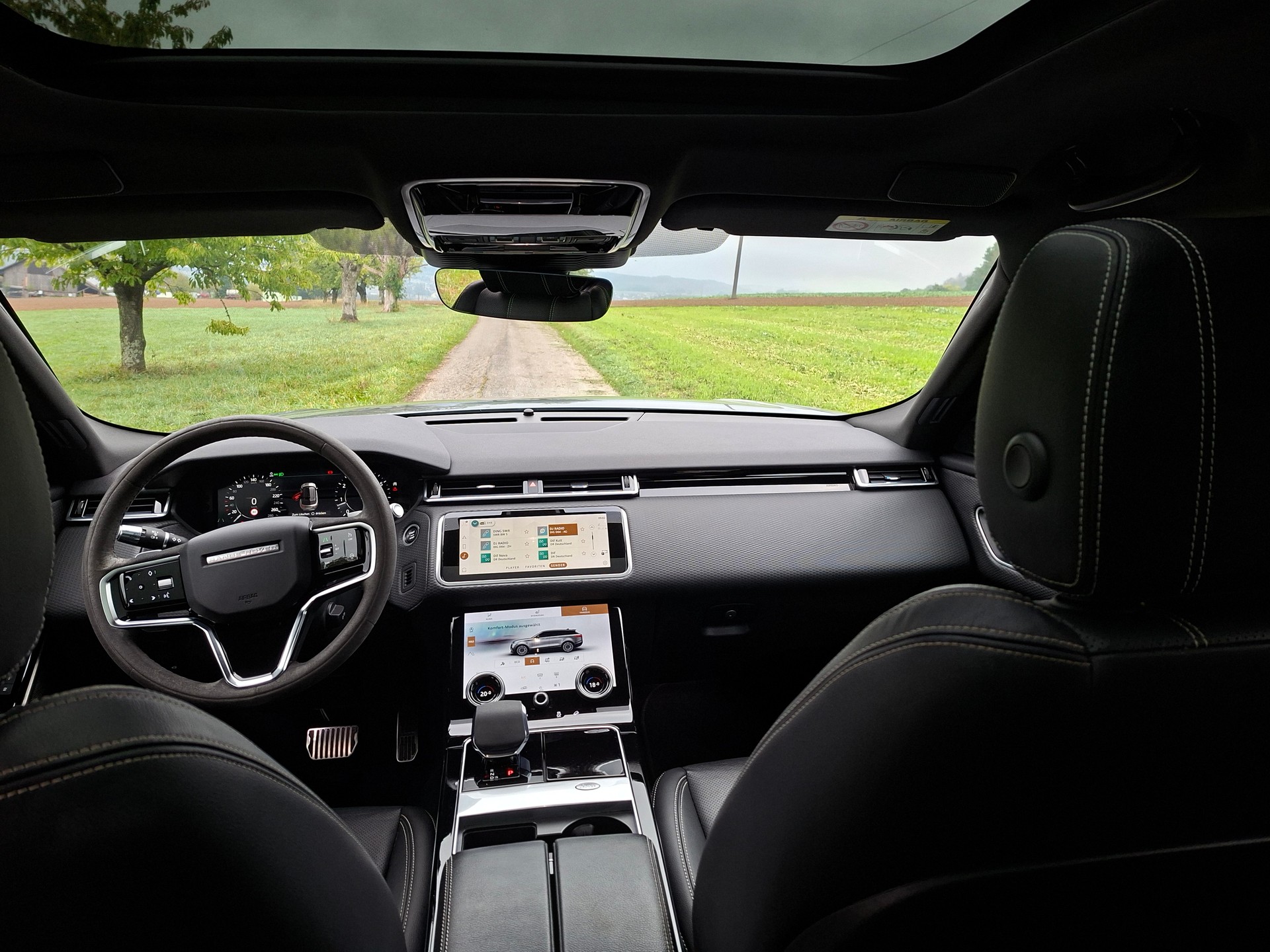 LAND ROVER Range Rover Velar P 250 SE Automatic-image-8