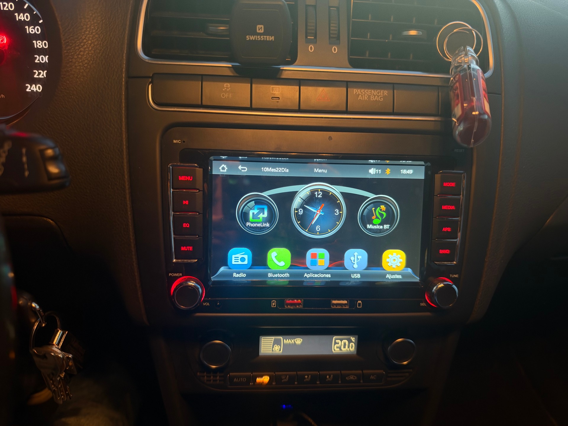 VW Polo 1.2 TSI Trendline-image-8