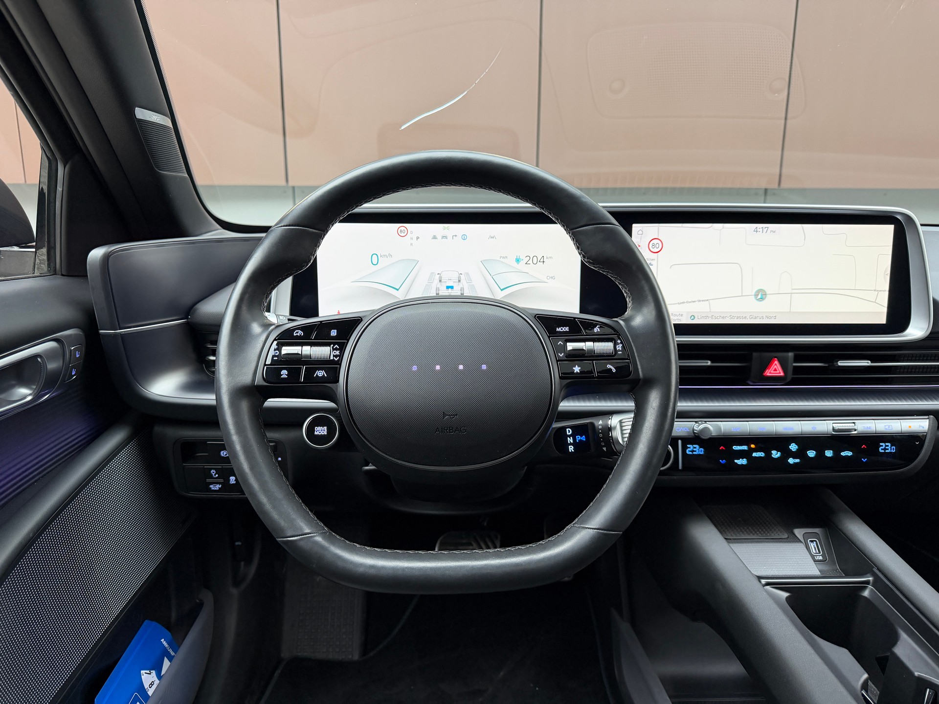 HYUNDAI Ioniq 6 77kWh Launch Edition 4WD *Hagelschaden* *Allrad*-image-12