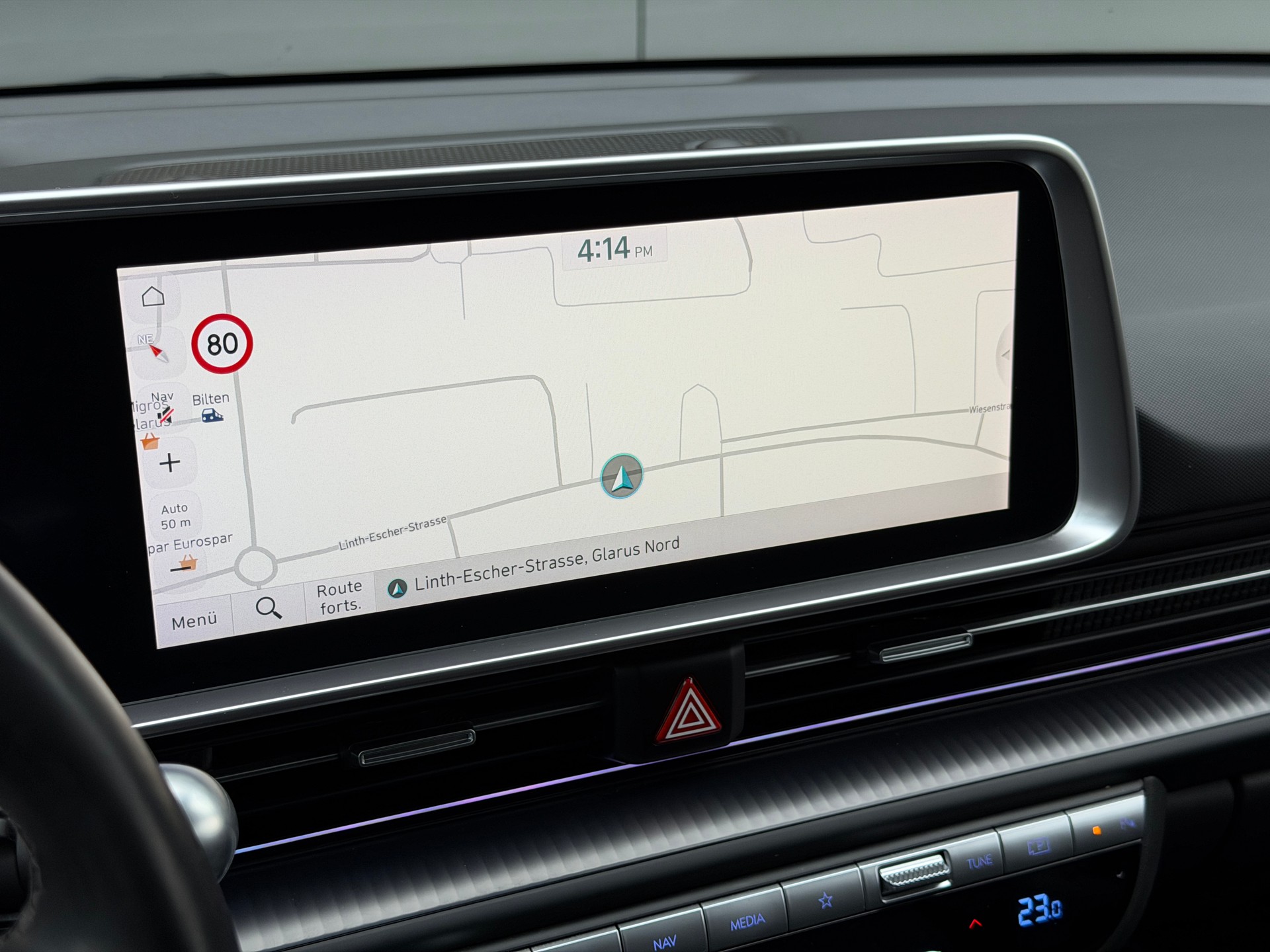 HYUNDAI Ioniq 6 77kWh Launch Edition 4WD *Hagelschaden* *Allrad*-image-23