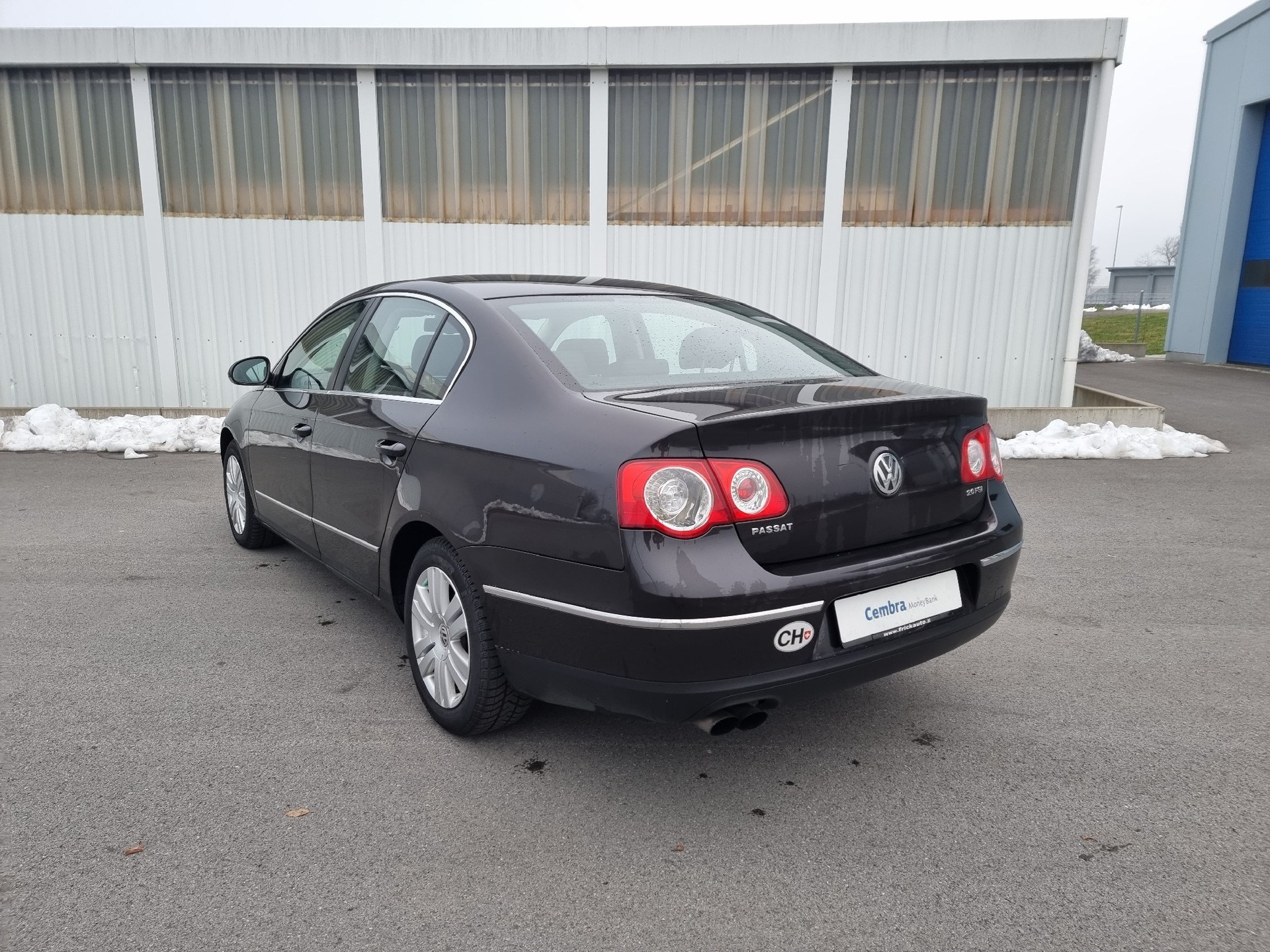 VW Passat 2.0 FSI Highline-image-8
