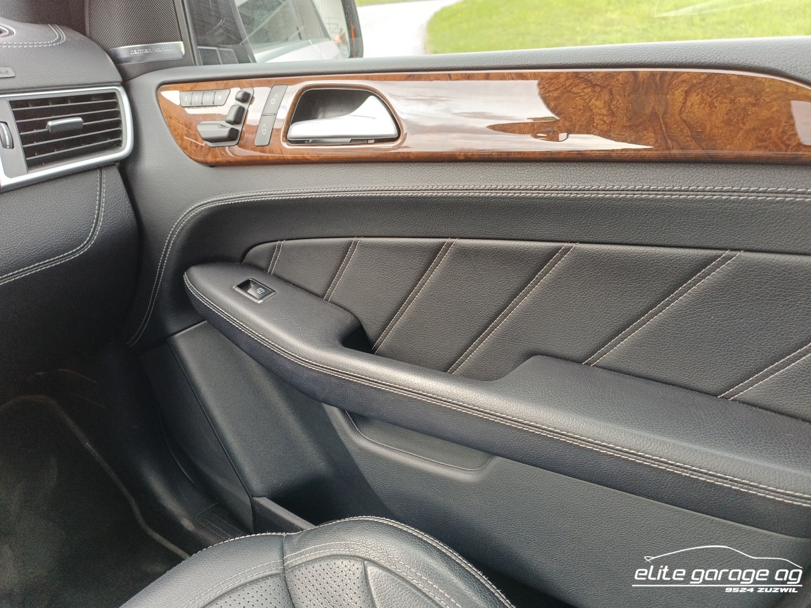 MERCEDES-BENZ ML 63 AMG 4Matic Speedshift-image-14