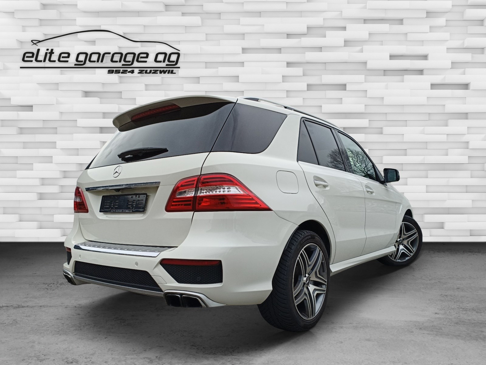 MERCEDES-BENZ ML 63 AMG 4Matic Speedshift-image-5