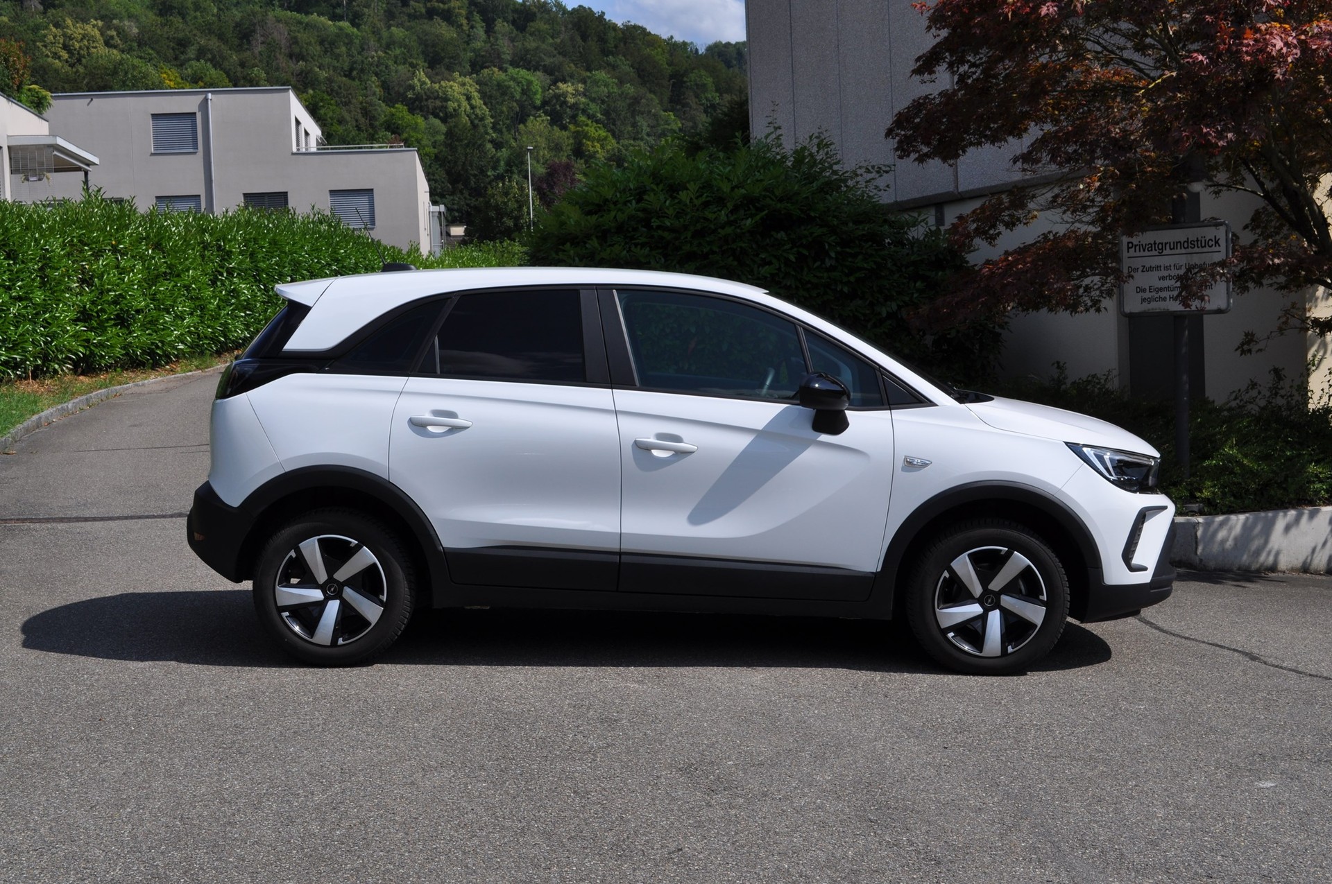 OPEL Crossland 1.2i Edition Automat-image-2
