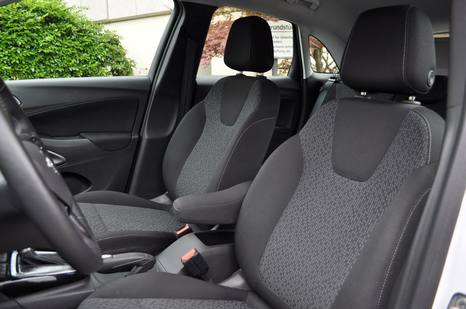 OPEL Crossland 1.2i Edition Automat-image-8