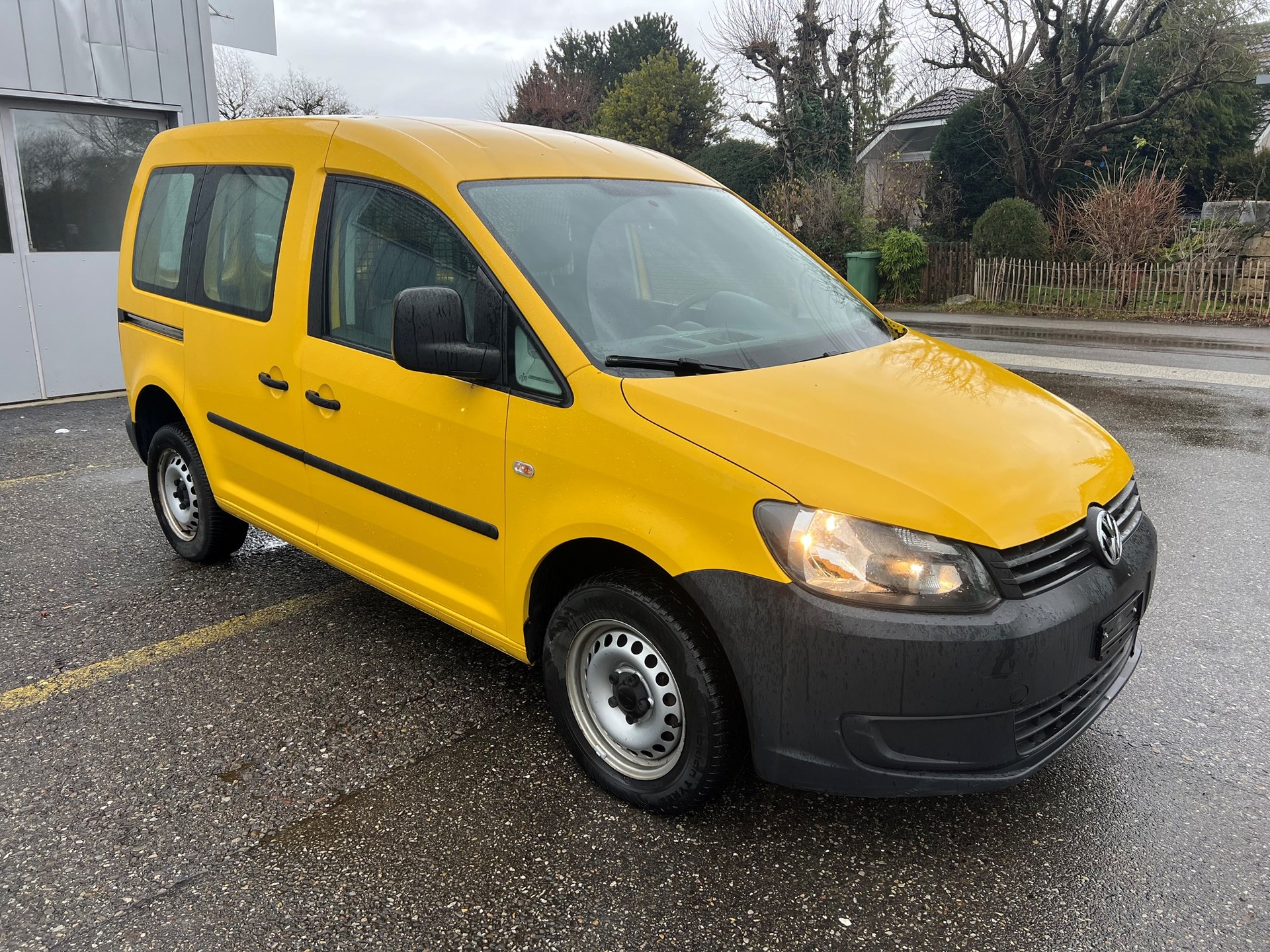 VW CADDY 4 2.0D 4 MOTION-image-1