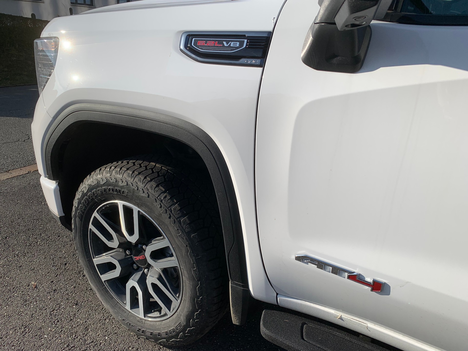 GMC Sierra 1500 AT4 Crew Cab 6.2l V8 MY25-image-5