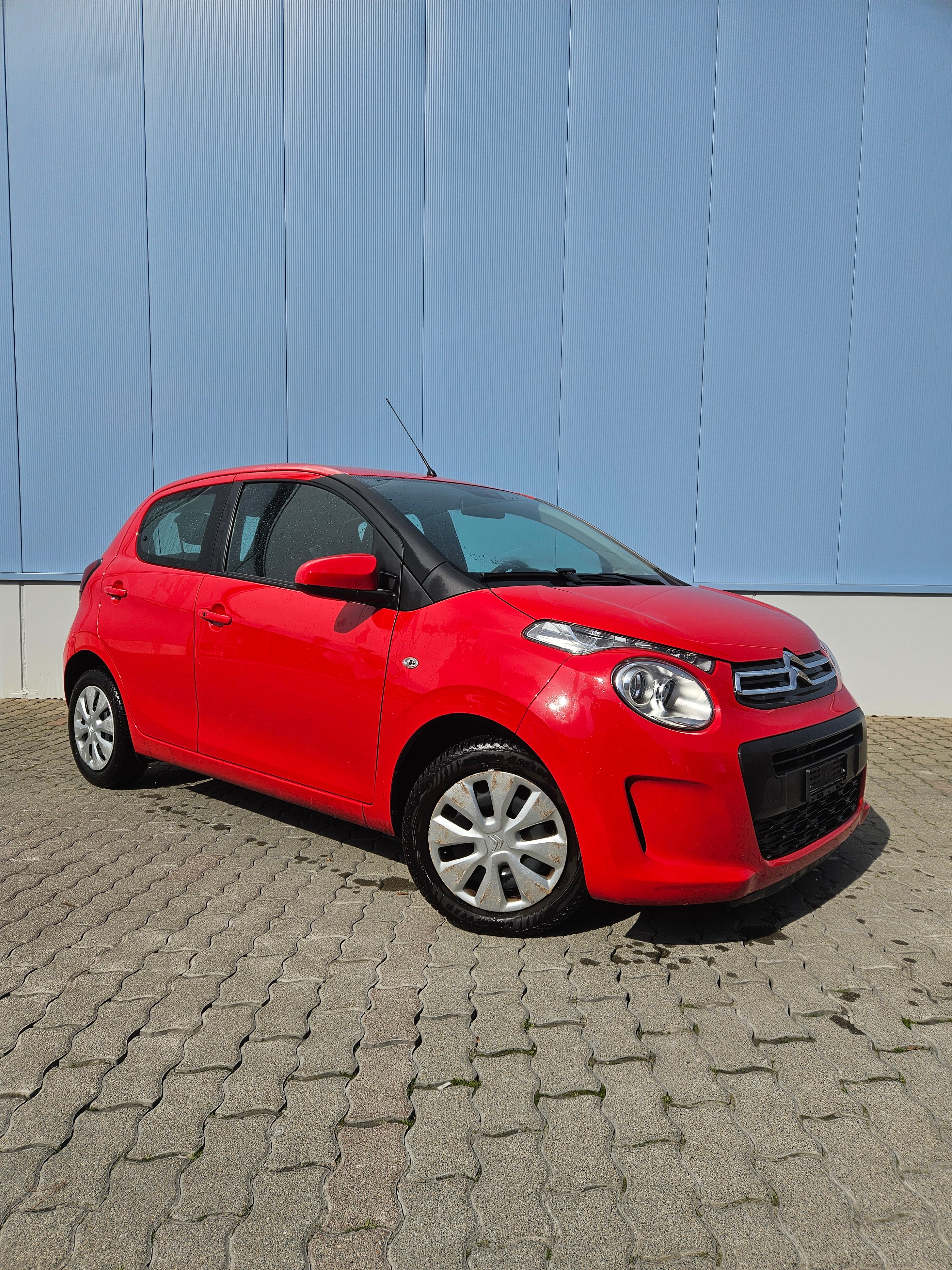 Car photo