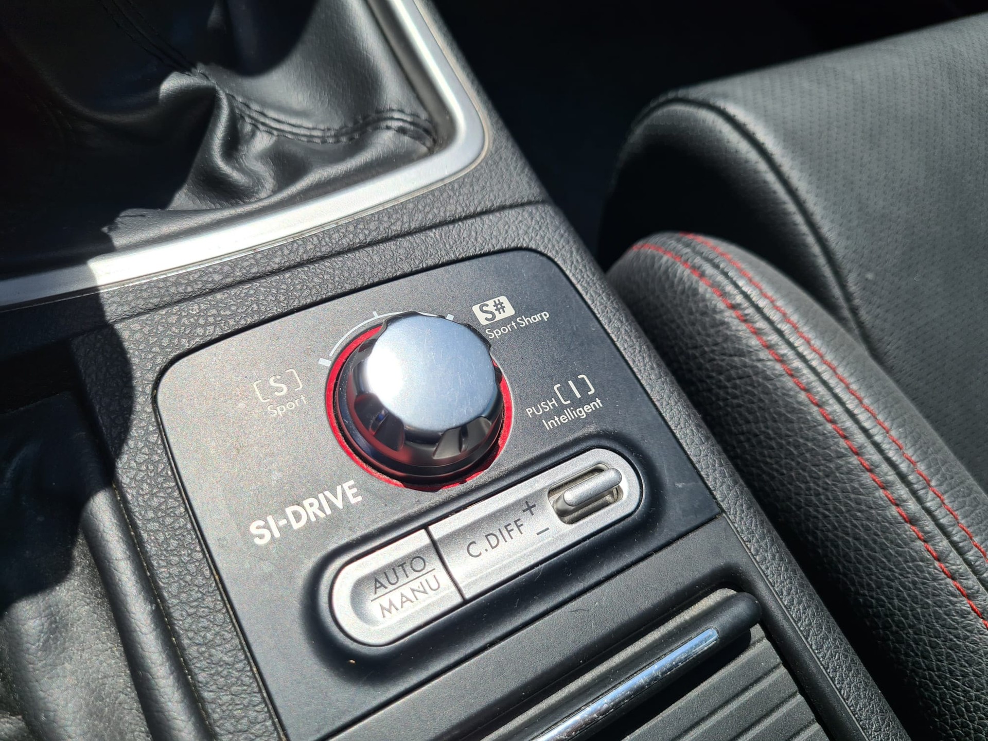 SUBARU 2.5 Turbo 4WD WRX STI Luxury-image-16