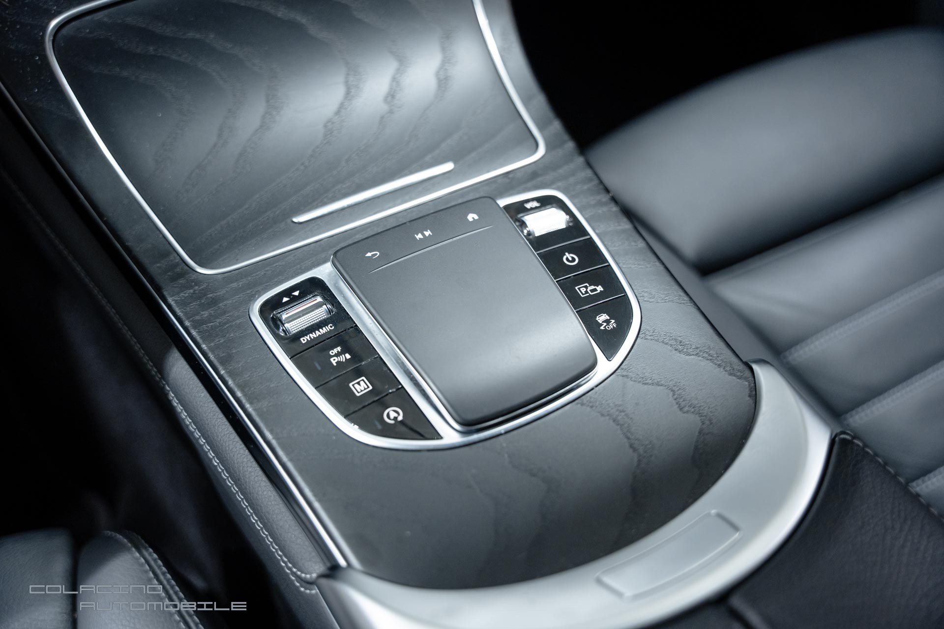 MERCEDES-BENZ GLC Coupé 200 AMG Line 4Matic 9G-Tronic-image-22