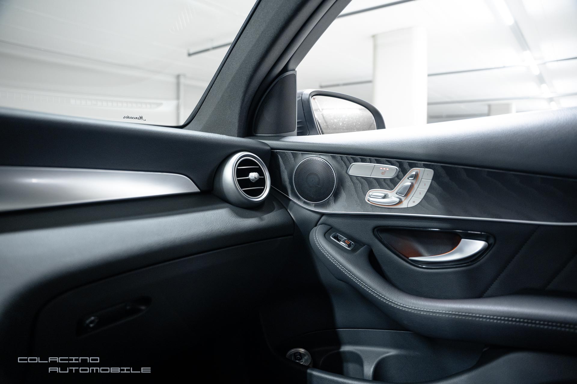 MERCEDES-BENZ GLC Coupé 200 AMG Line 4Matic 9G-Tronic-image-21