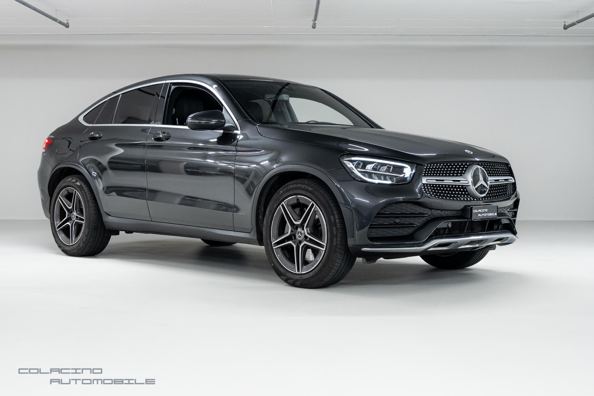 MERCEDES-BENZ GLC Coupé 200 AMG Line 4Matic 9G-Tronic-image-2