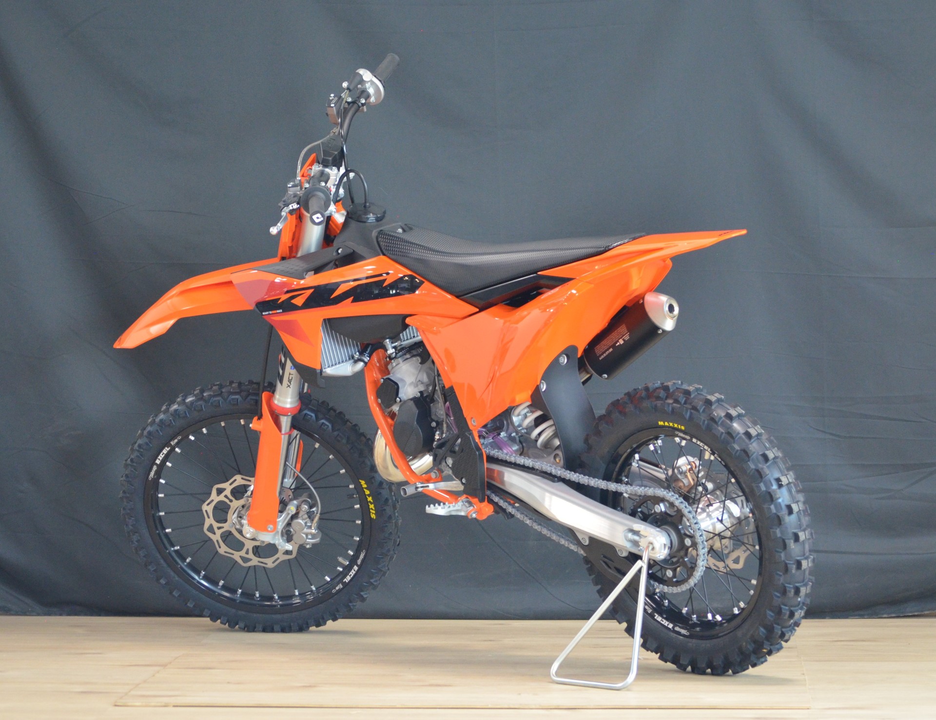 KTM 85 SX 2025-showroom-element-3