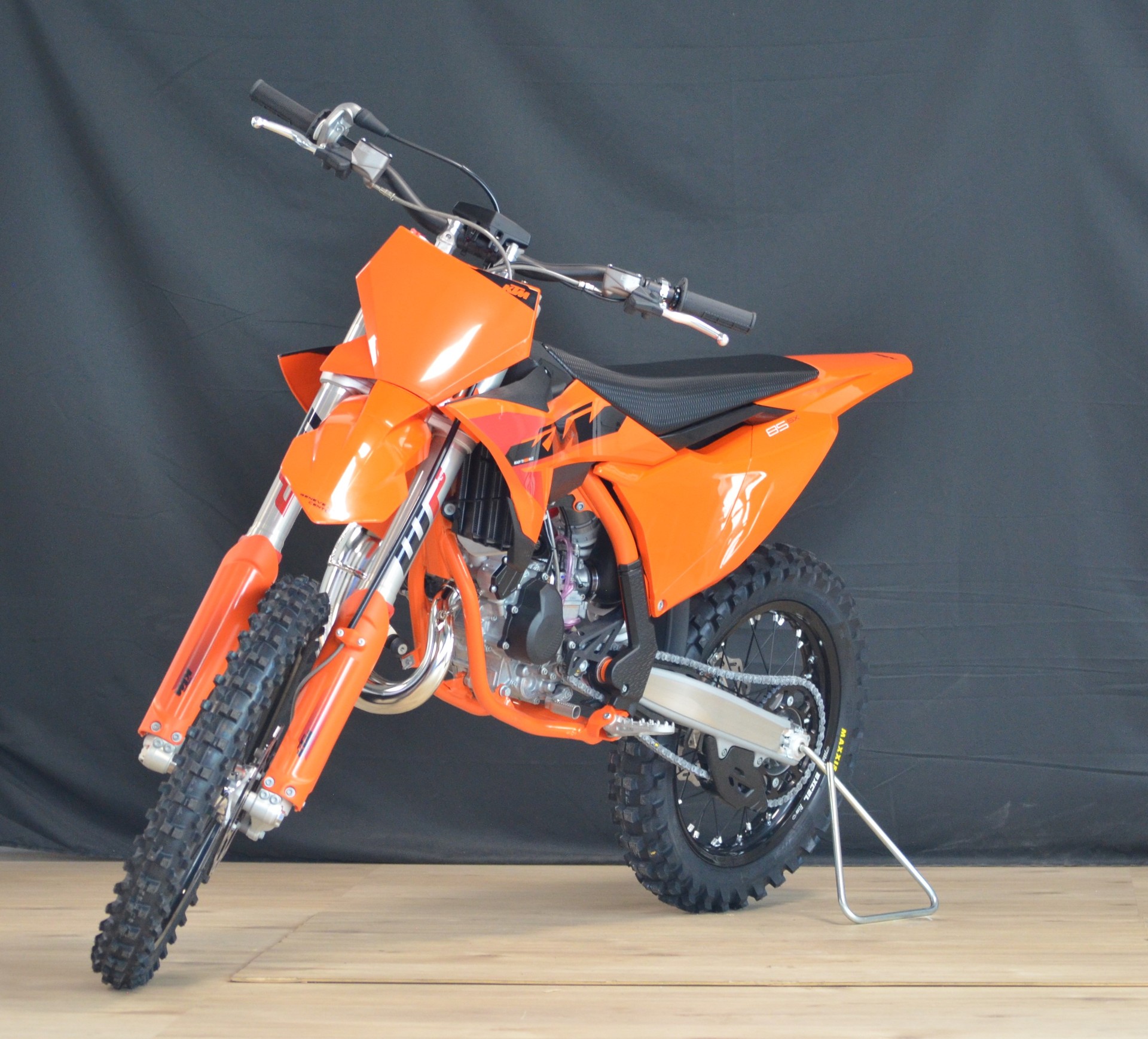 KTM 85 SX 2025-showroom-element-1