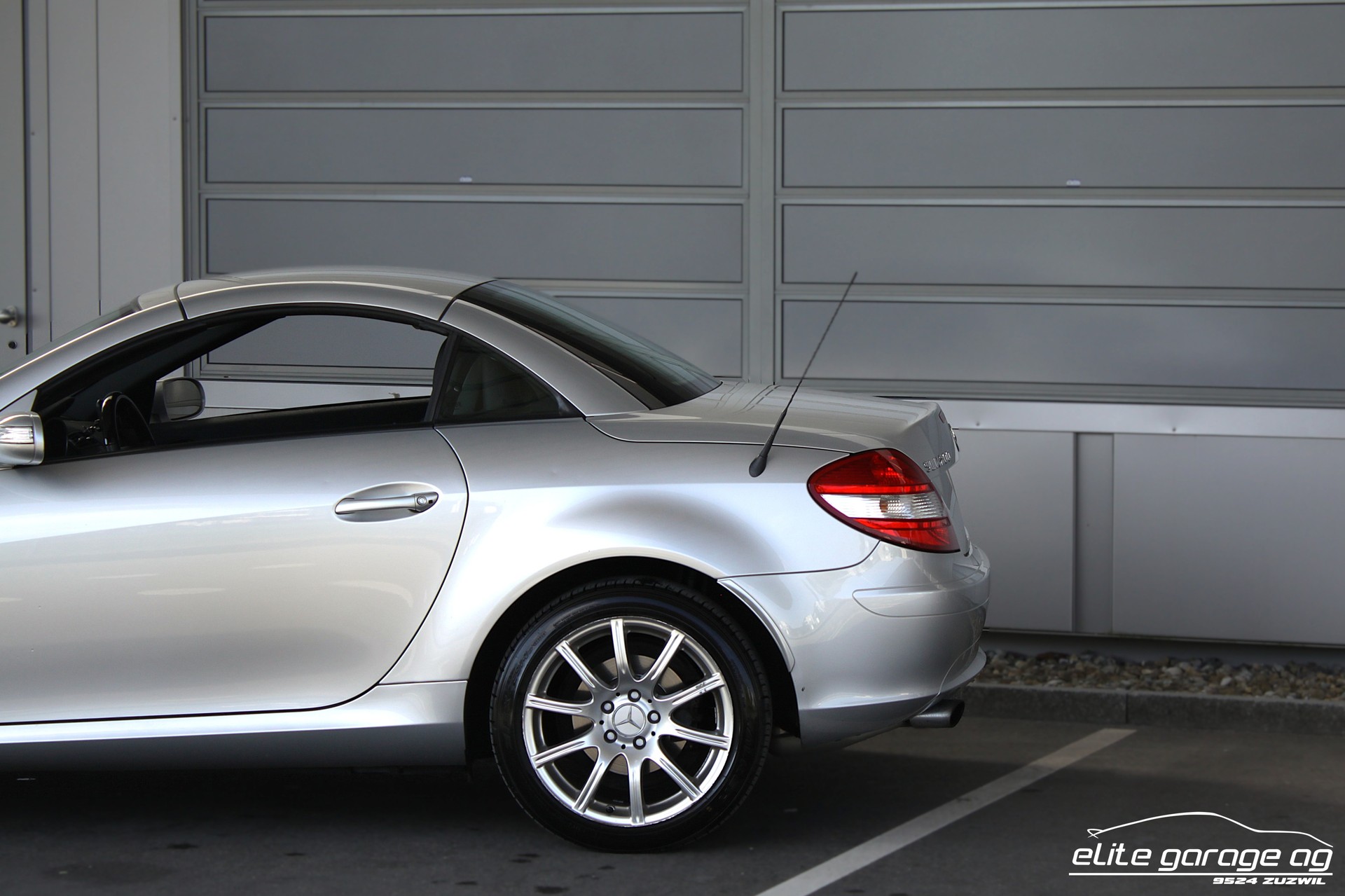 MERCEDES-BENZ SLK 200 Kompressor-image-11