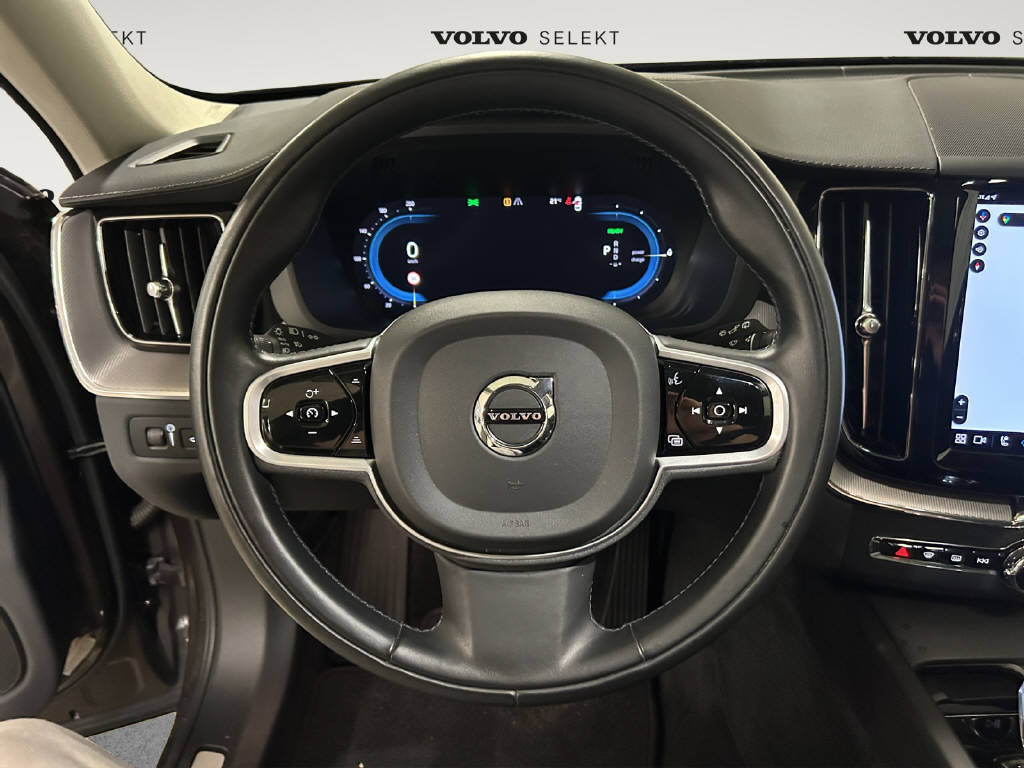 VOLVO XC60 2.0 T6 TE Inscription eAWD-image-6