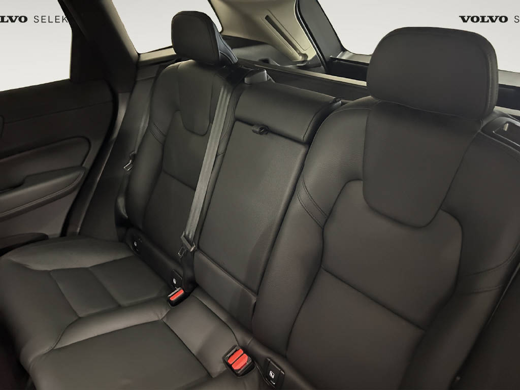 VOLVO XC60 2.0 T6 TE Inscription eAWD-image-11