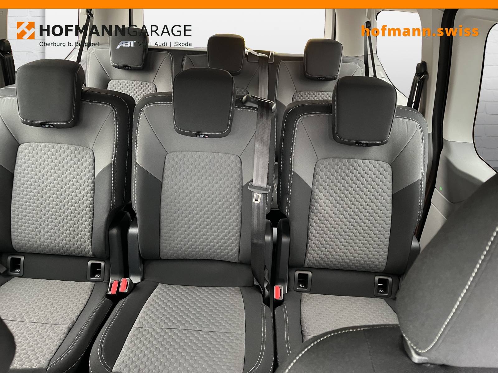 VW Caravelle 2.0 TDI Life Aut.8 4 Motion-image-8