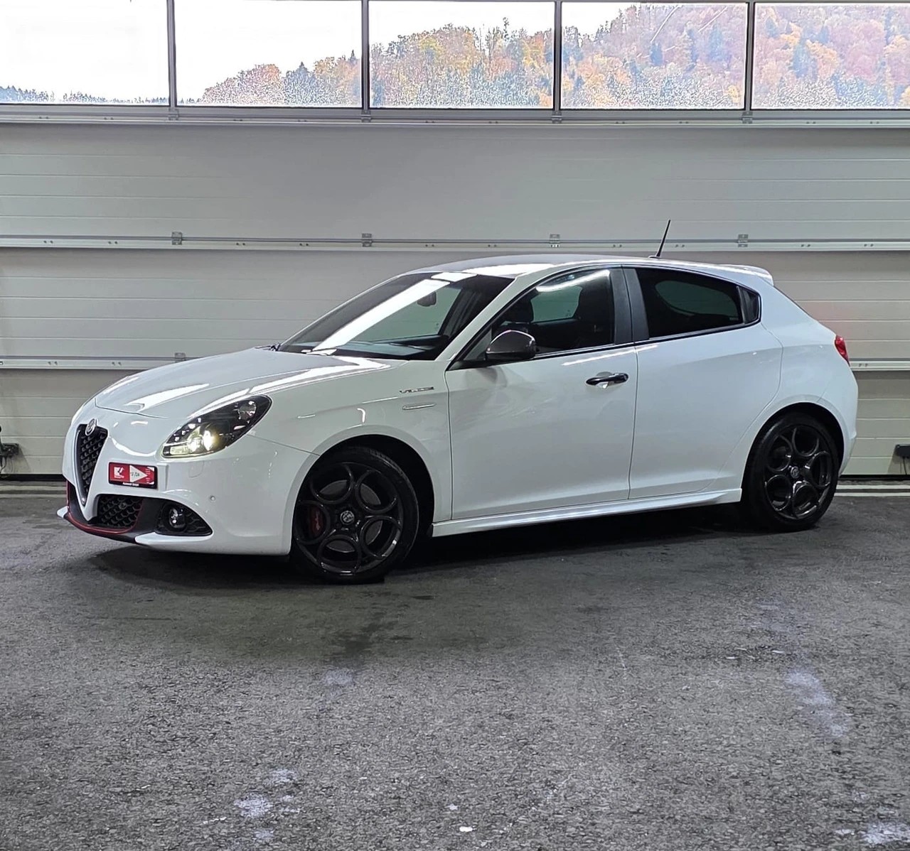 Car photo