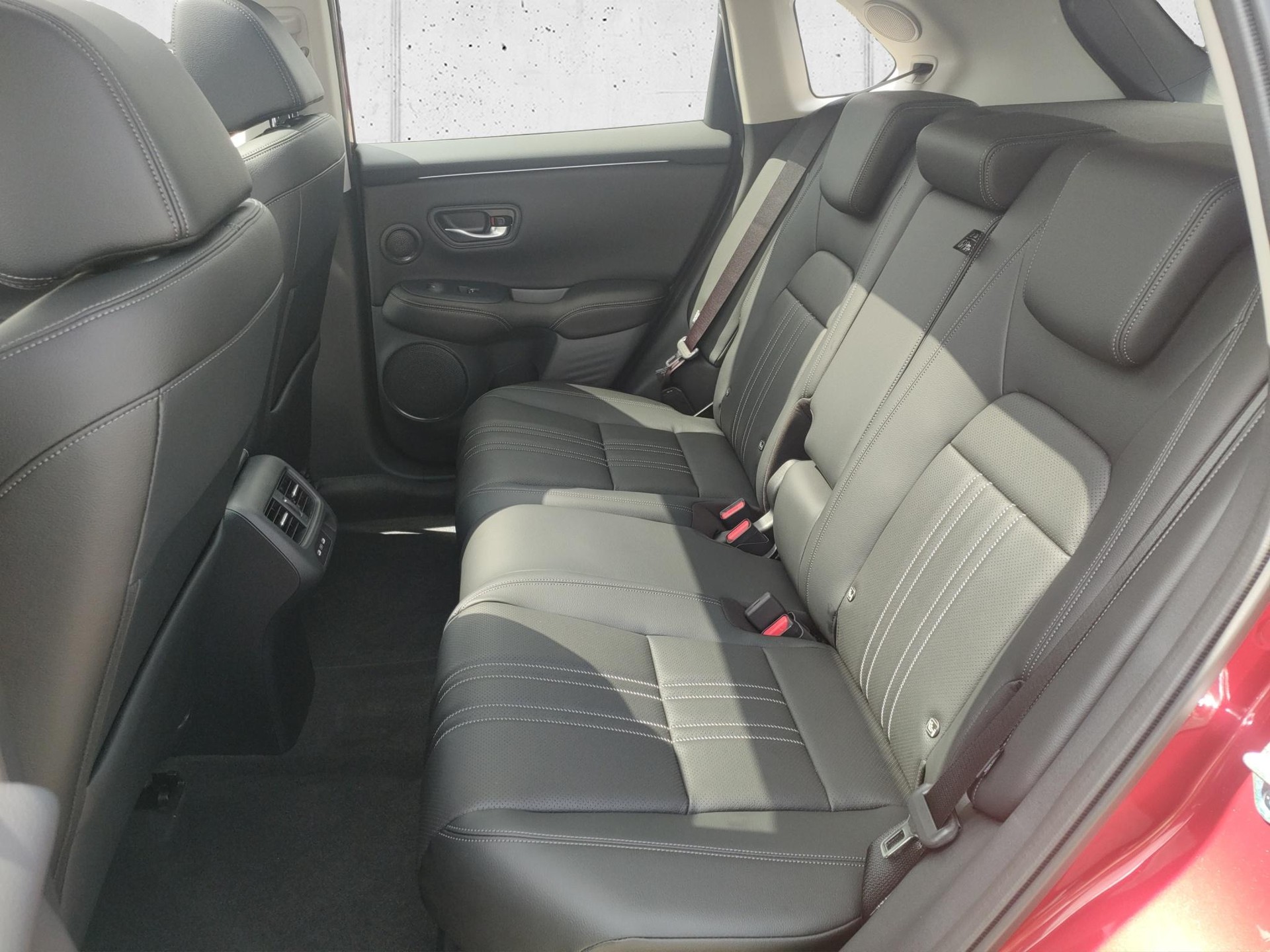 HONDA ZR-V 2.0 i-MMD Advance-image-12