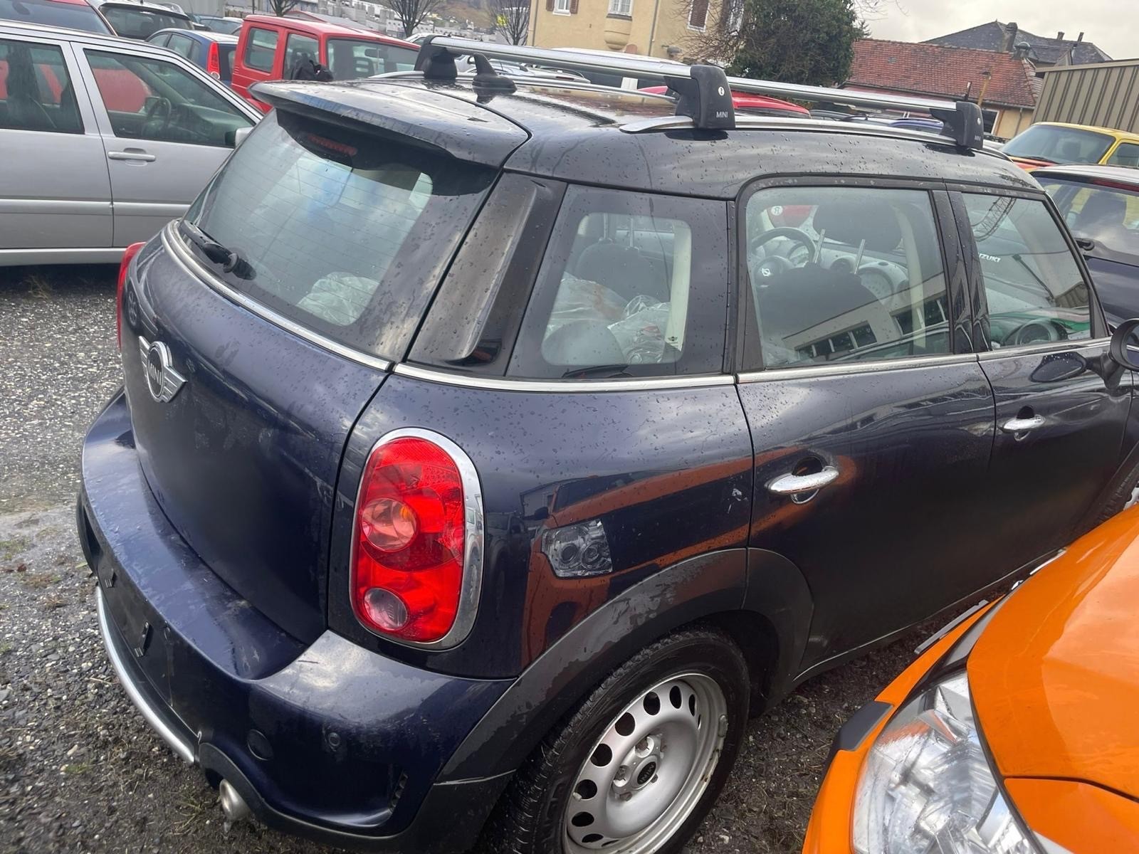 MINI Countryman Cooper SD ALL4-image-2