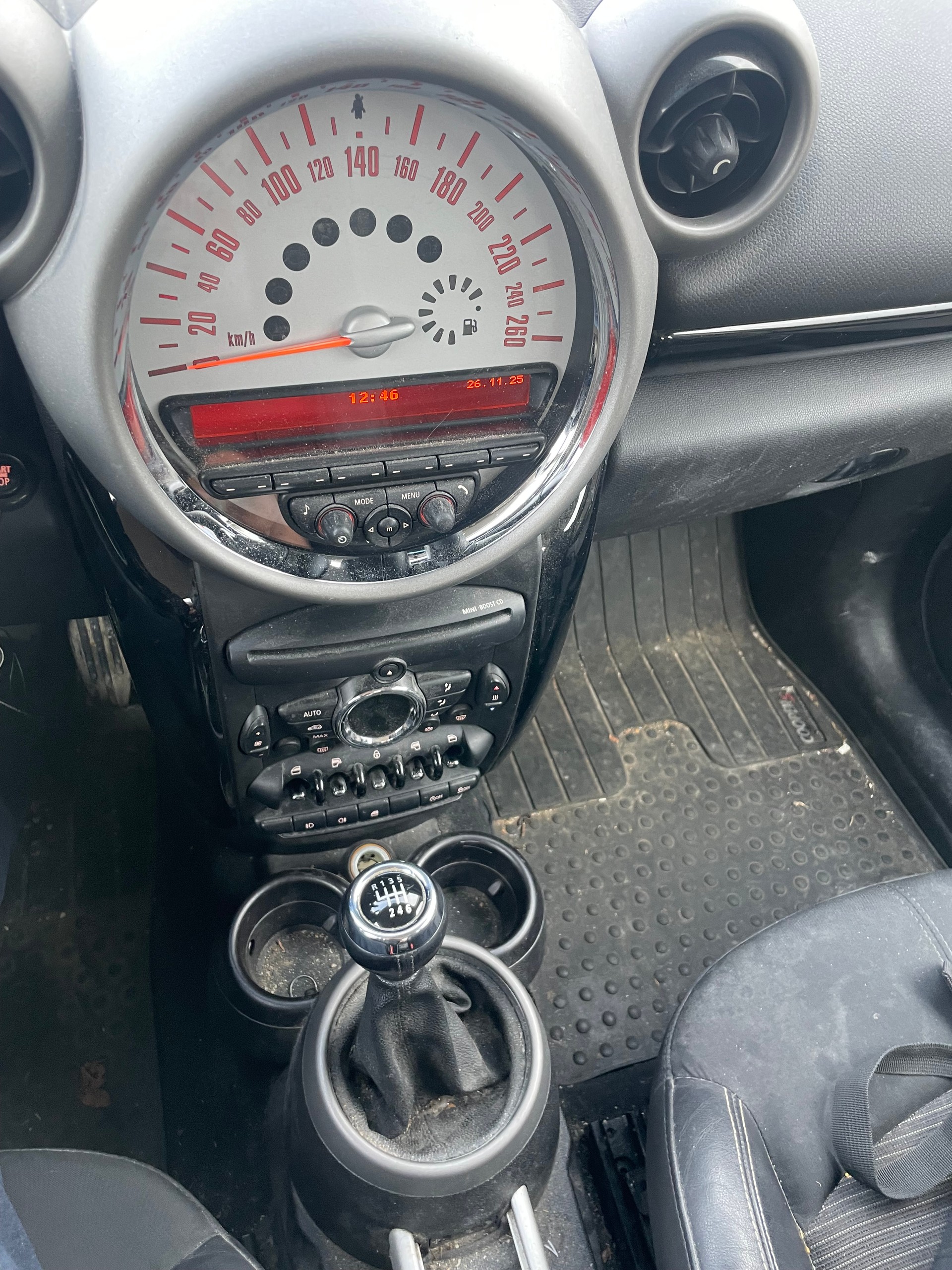 MINI Countryman Cooper SD ALL4-image-3
