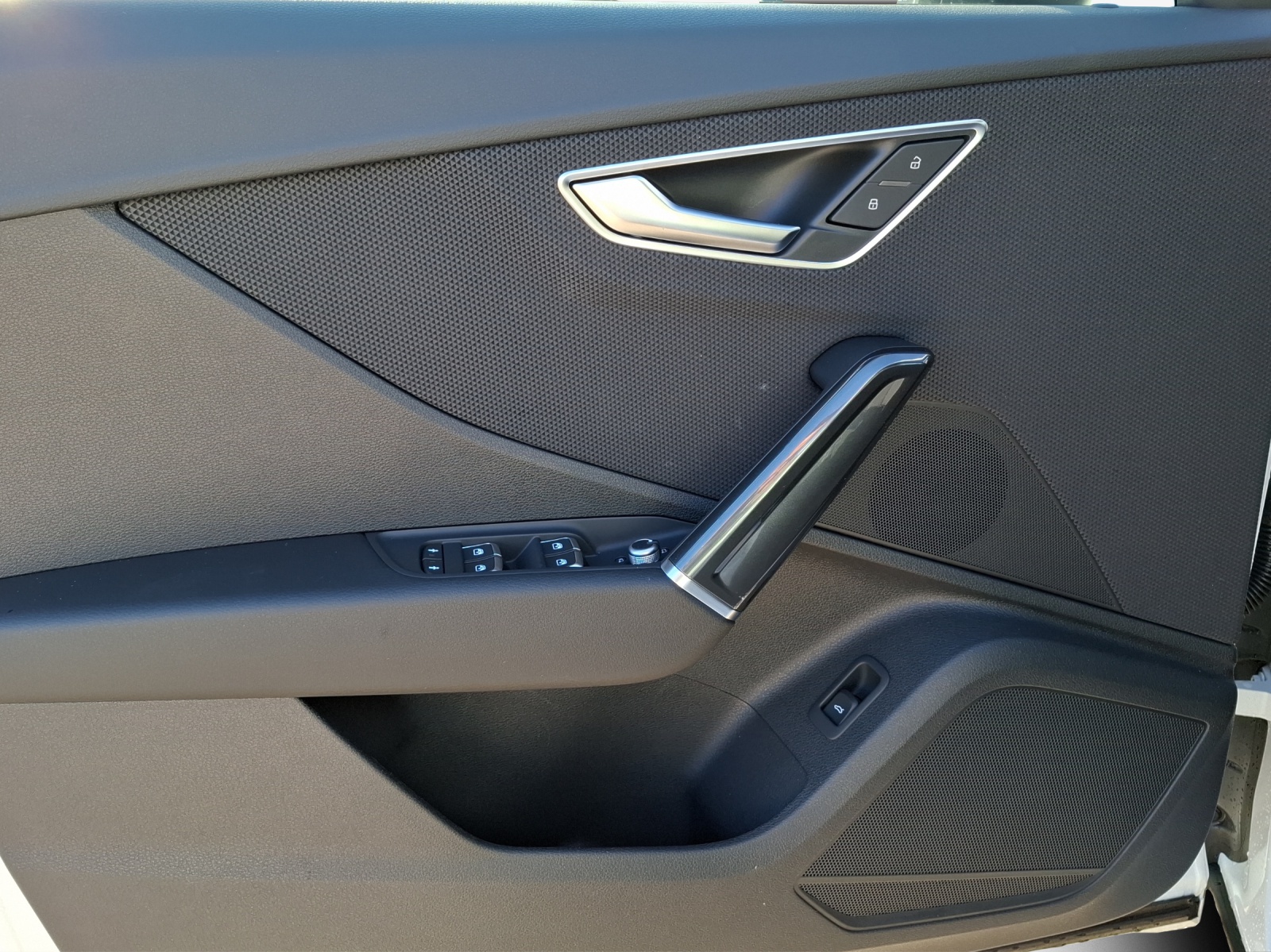 AUDI Q2 35 TFSI advanced S-tronic-image-14