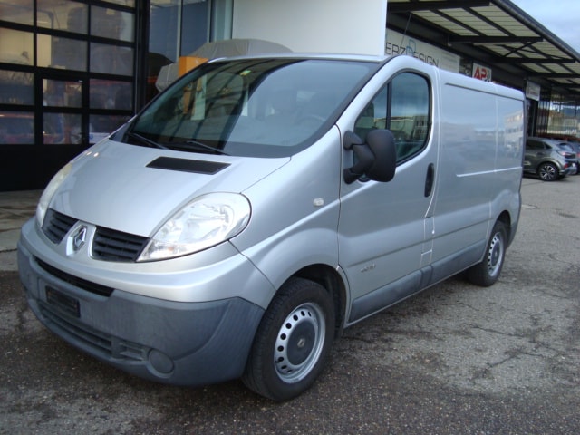 RENAULT Trafic 2.0 dCi 115 2.9t L1H1-image-1