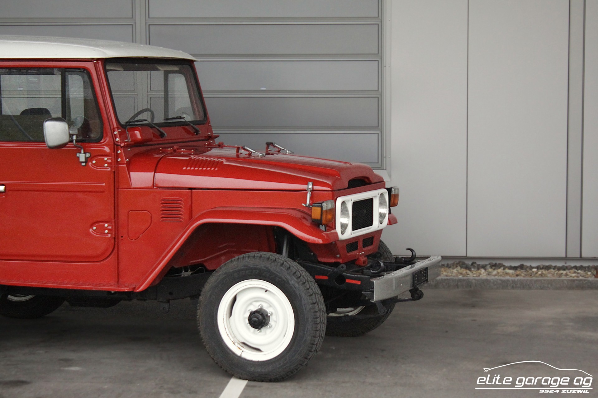 TOYOTA Land Cruiser FJ40-image-8