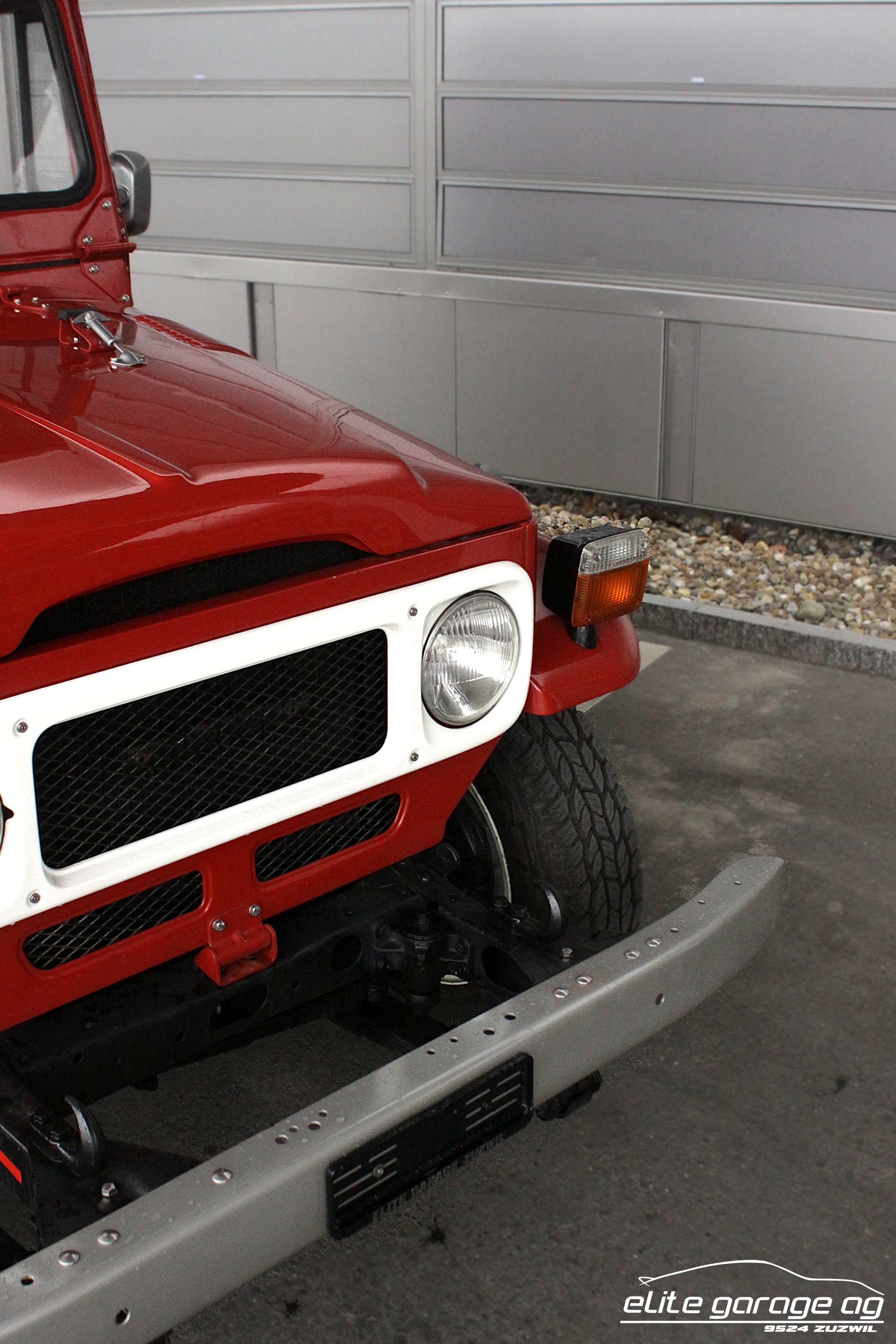 TOYOTA Land Cruiser FJ40-image-11