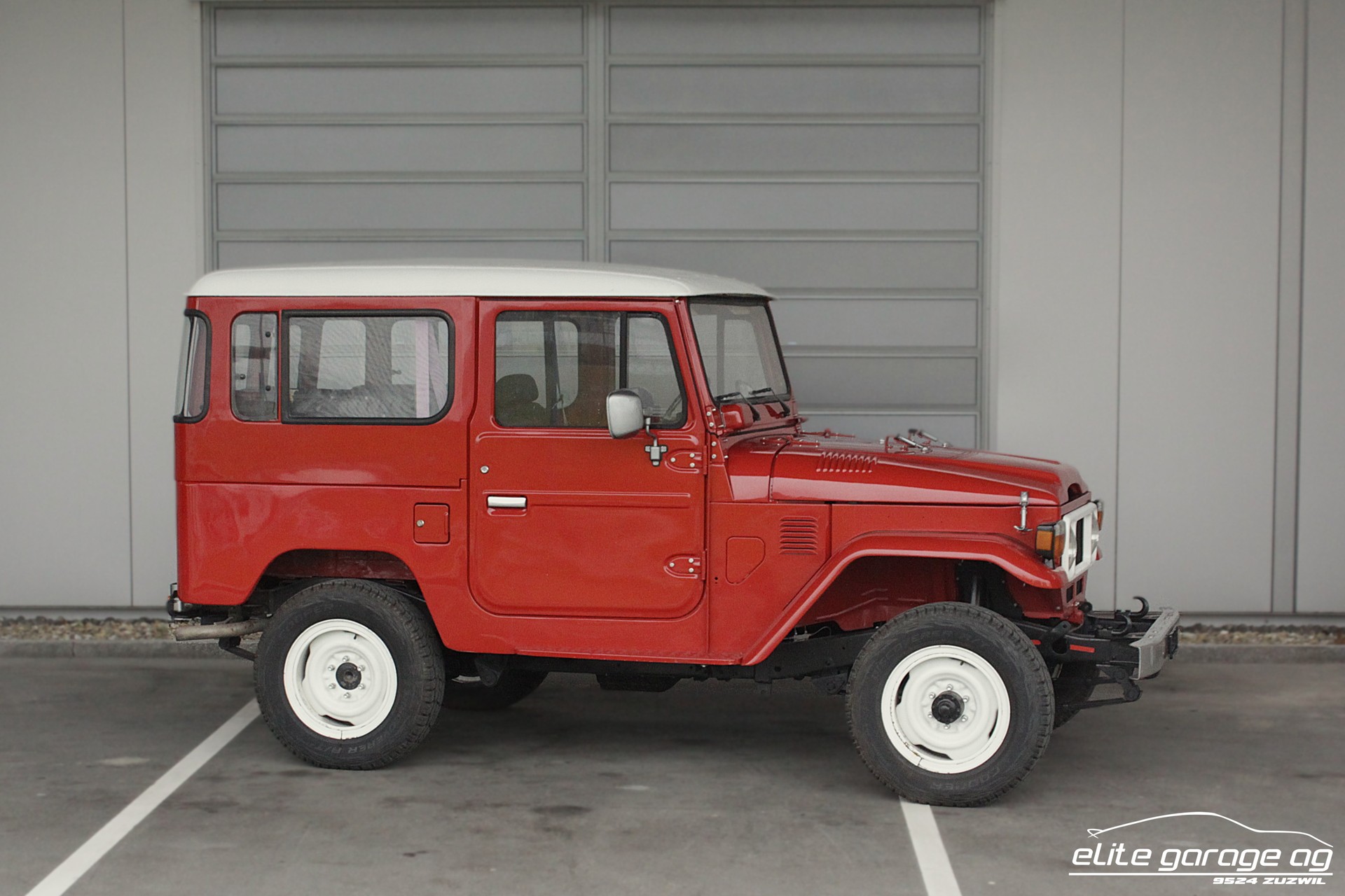 TOYOTA Land Cruiser FJ40-image-6
