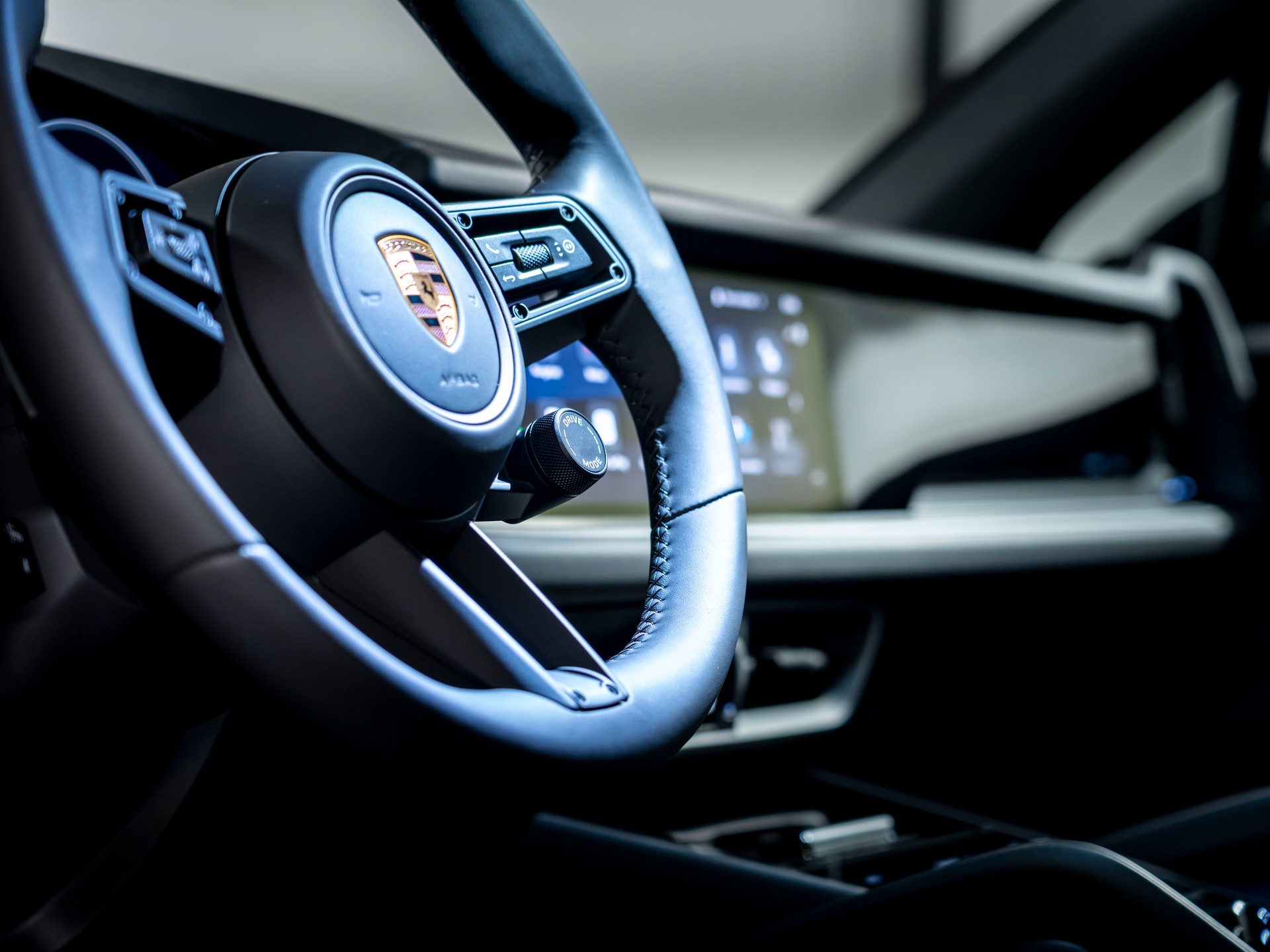 PORSCHE Cayenne Black Edition Tiptronic-image-13