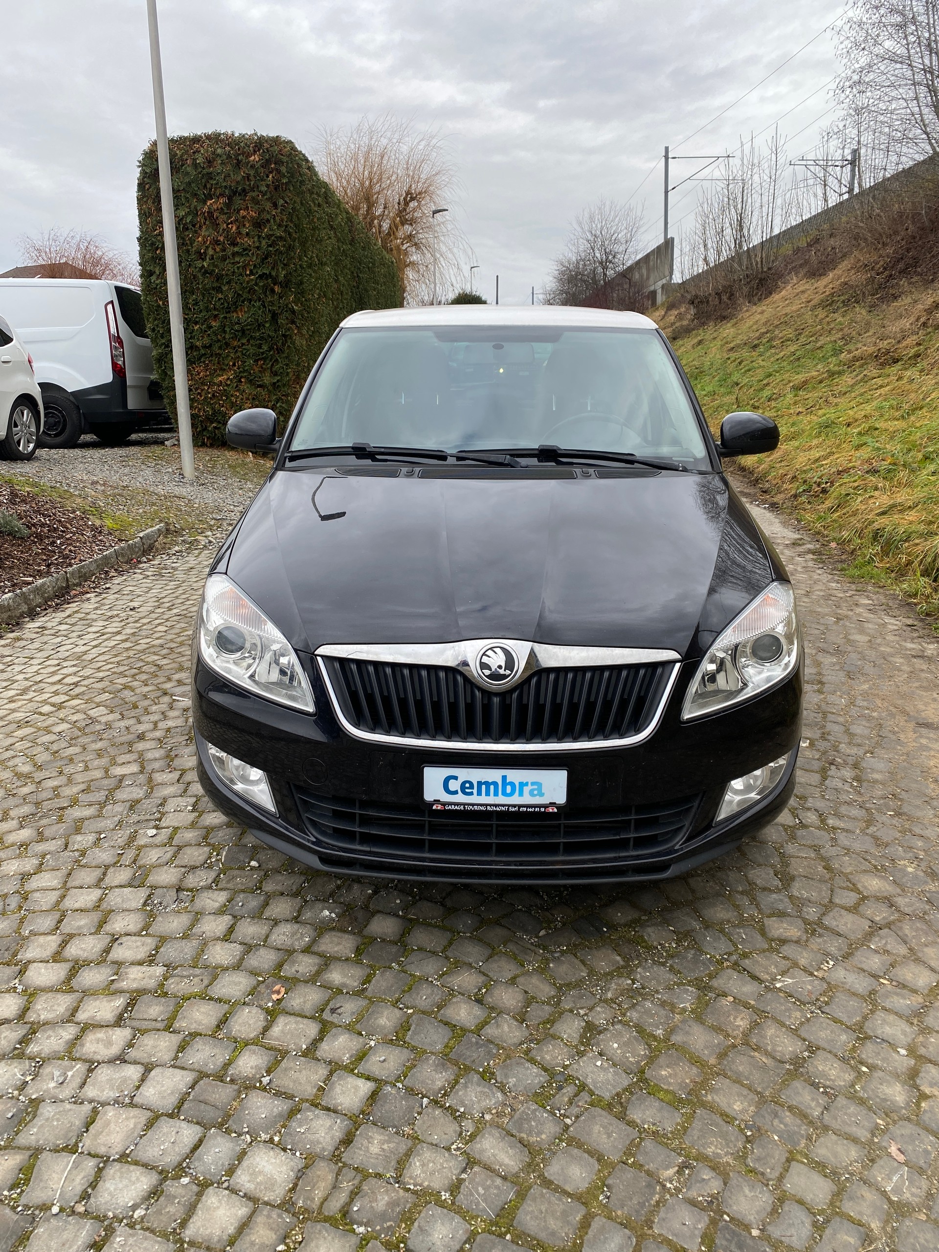 SKODA Fabia 1.6 TDI Elegance-image-1